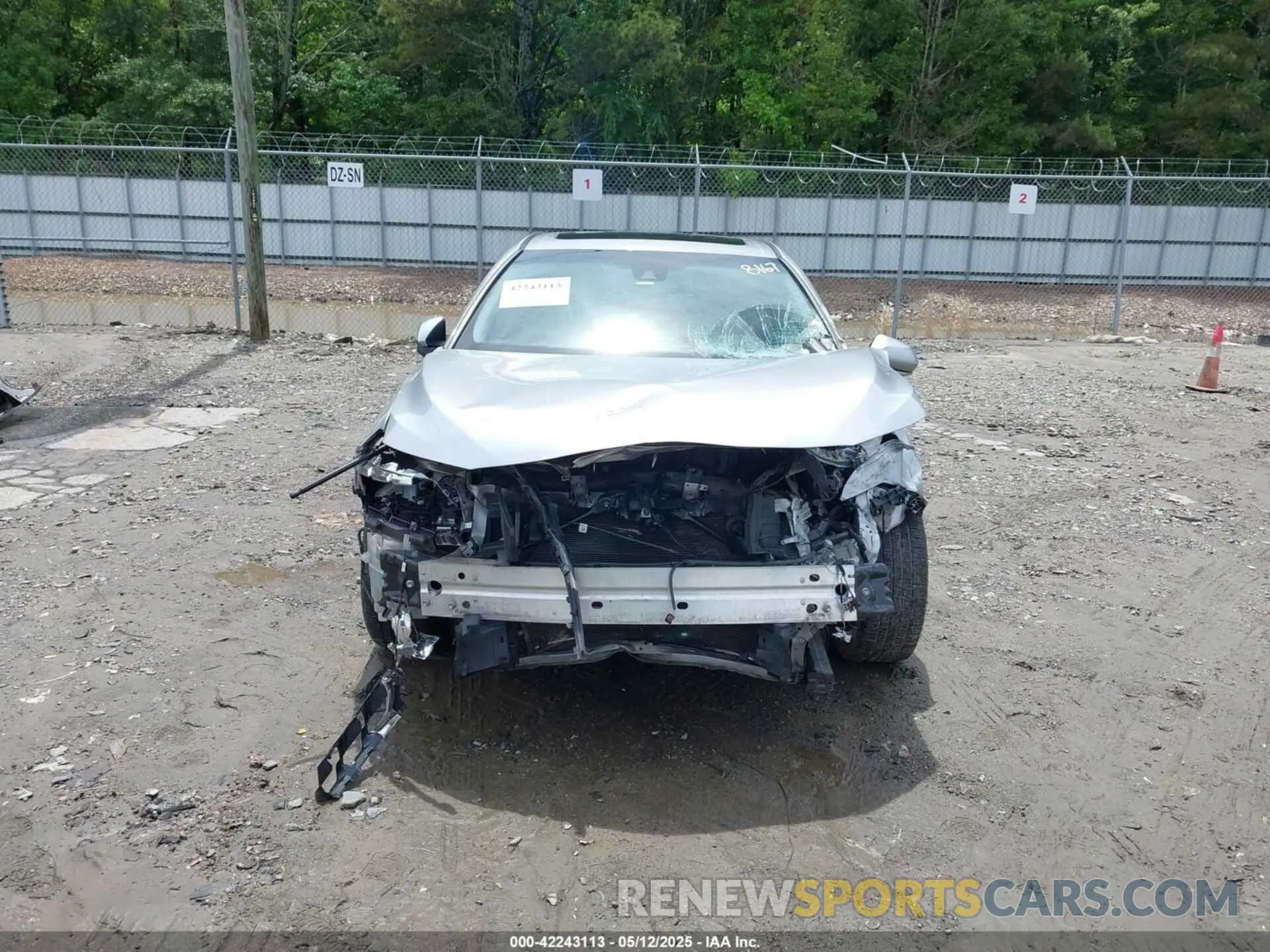 13 Photograph of a damaged car 4T1BZ1FB2KU008167 TOYOTA AVALON 2019
