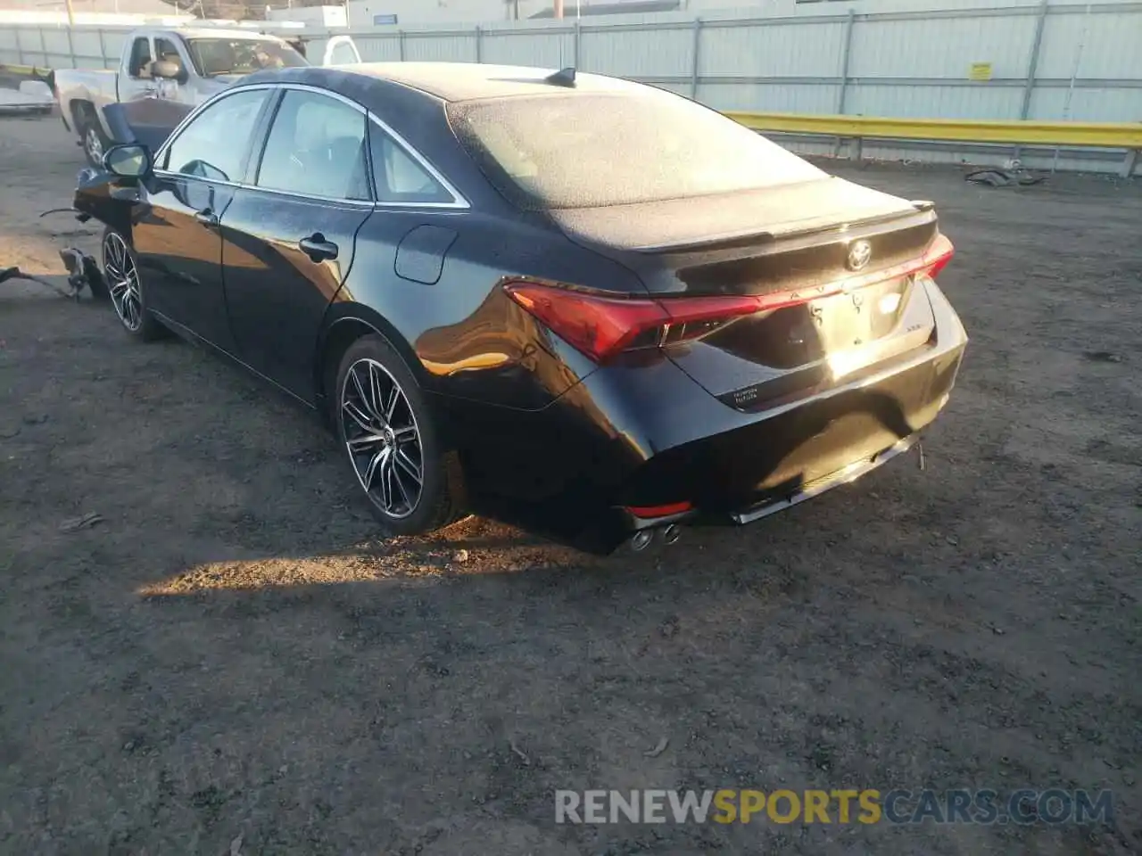 3 Photograph of a damaged car 4T1BZ1FB2KU015183 TOYOTA AVALON 2019