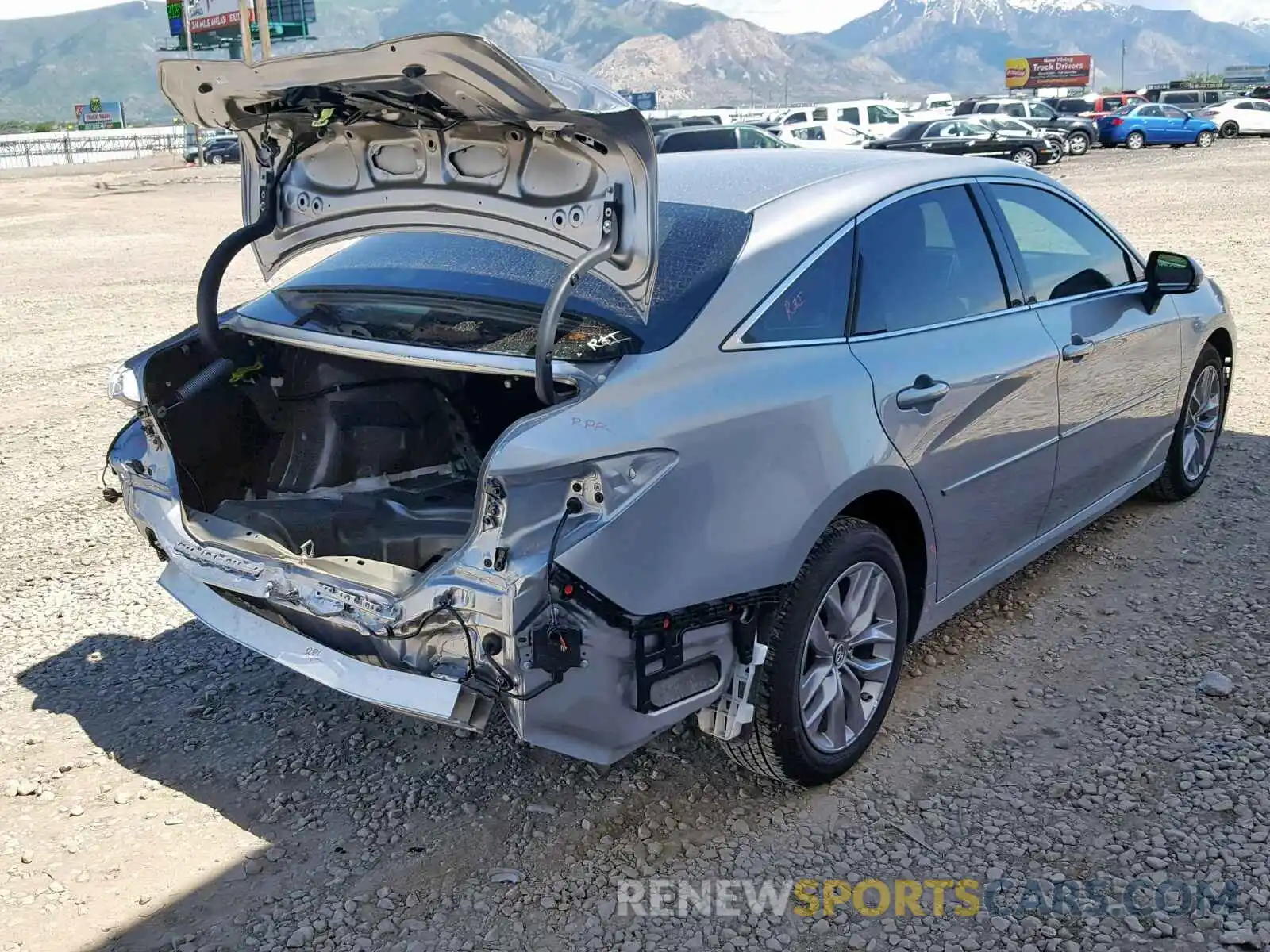 4 Photograph of a damaged car 4T1BZ1FB2KU017905 TOYOTA AVALON 2019