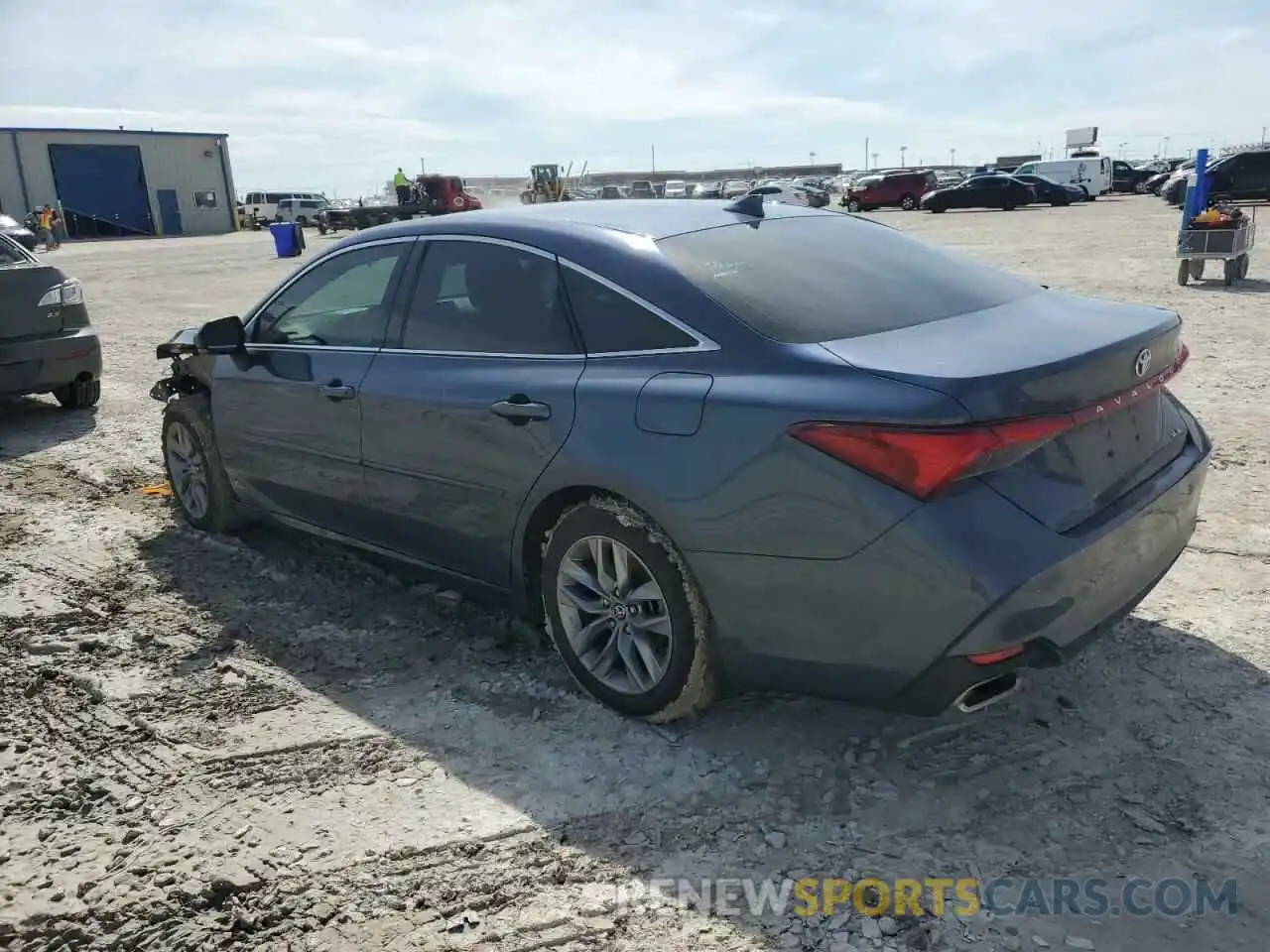 2 Photograph of a damaged car 4T1BZ1FB2KU029374 TOYOTA AVALON 2019