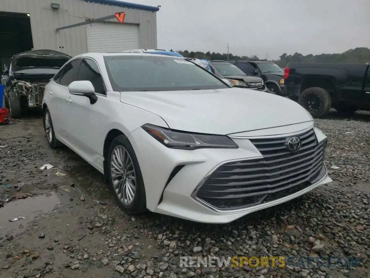 1 Photograph of a damaged car 4T1BZ1FB3KU004113 TOYOTA AVALON 2019