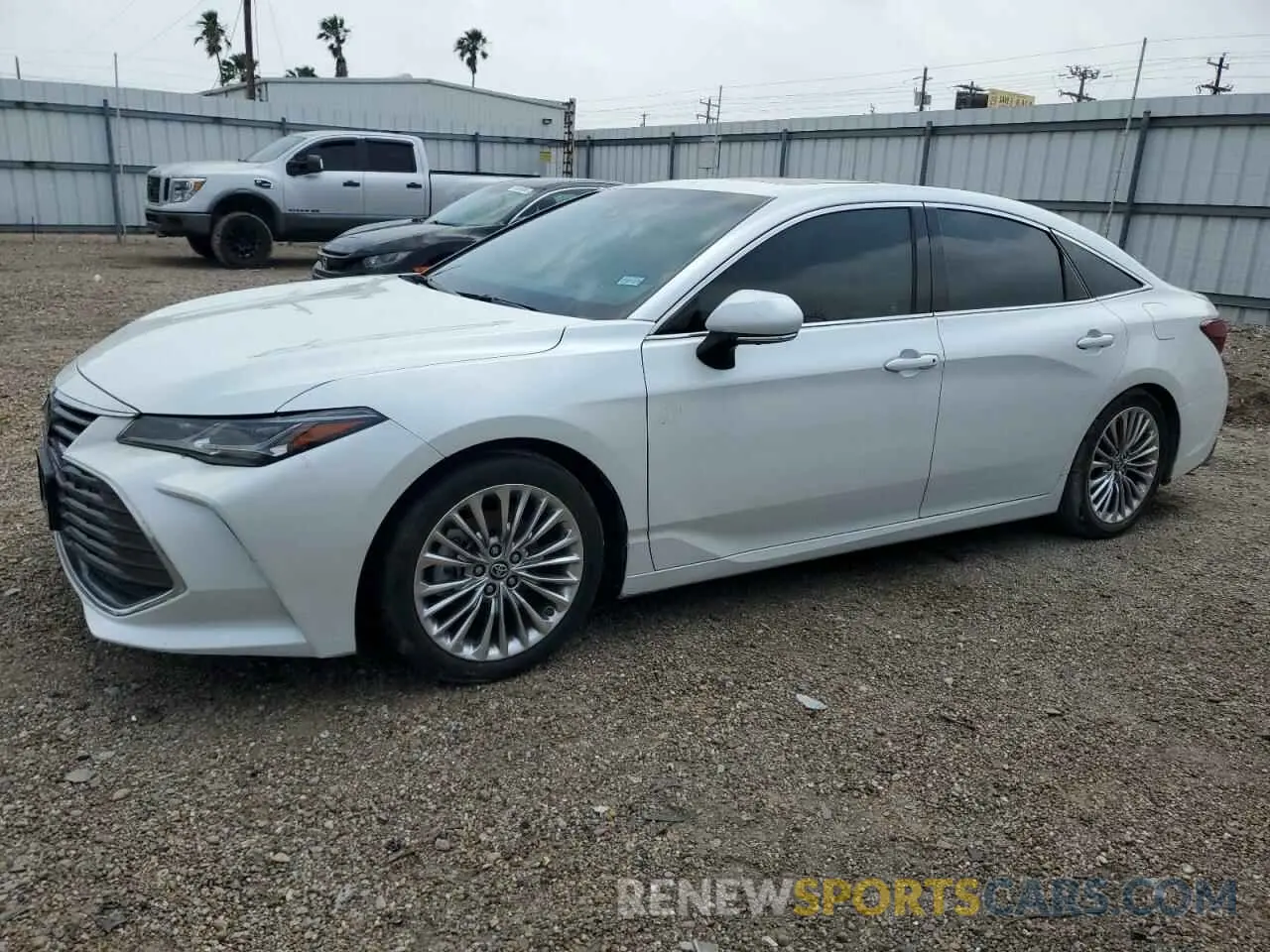 1 Photograph of a damaged car 4T1BZ1FB3KU015497 TOYOTA AVALON 2019