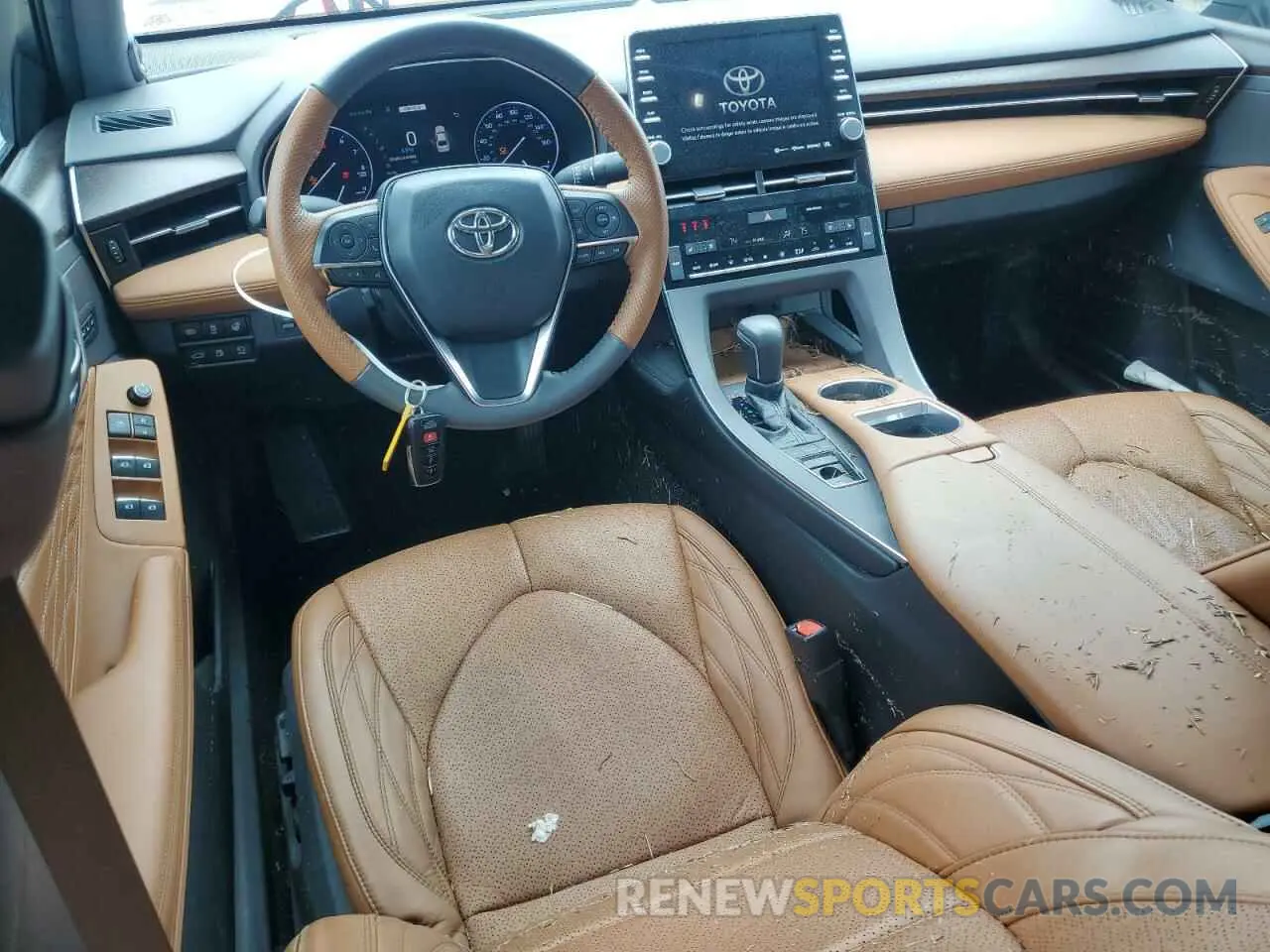 8 Photograph of a damaged car 4T1BZ1FB3KU015497 TOYOTA AVALON 2019