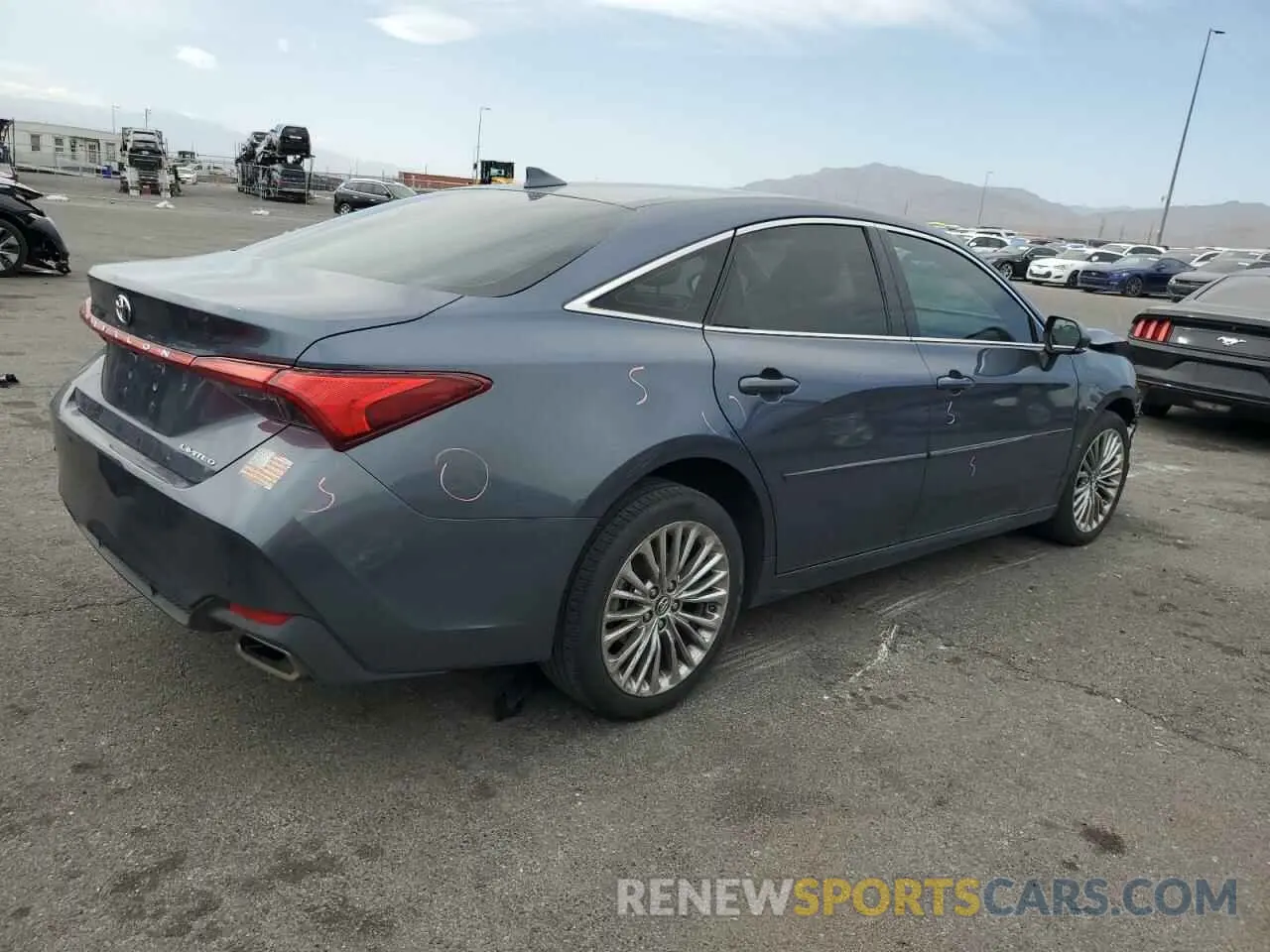 3 Photograph of a damaged car 4T1BZ1FB3KU020330 TOYOTA AVALON 2019