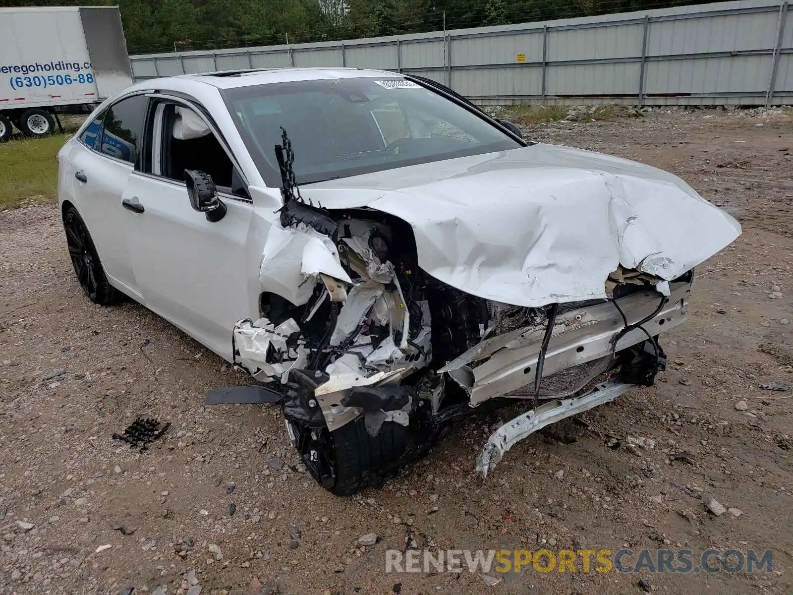 1 Photograph of a damaged car 4T1BZ1FB3KU020442 TOYOTA AVALON 2019