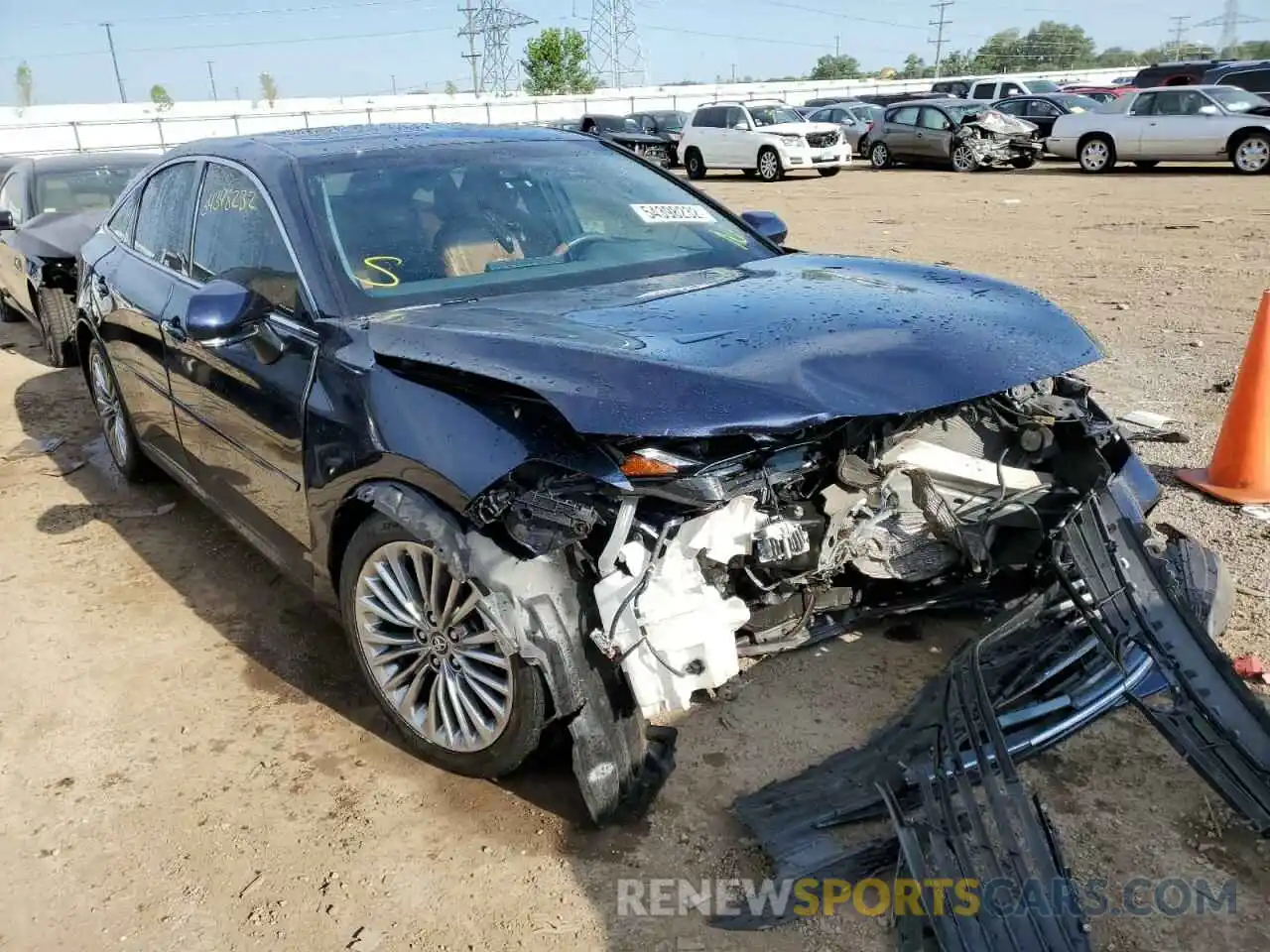 1 Photograph of a damaged car 4T1BZ1FB3KU023762 TOYOTA AVALON 2019