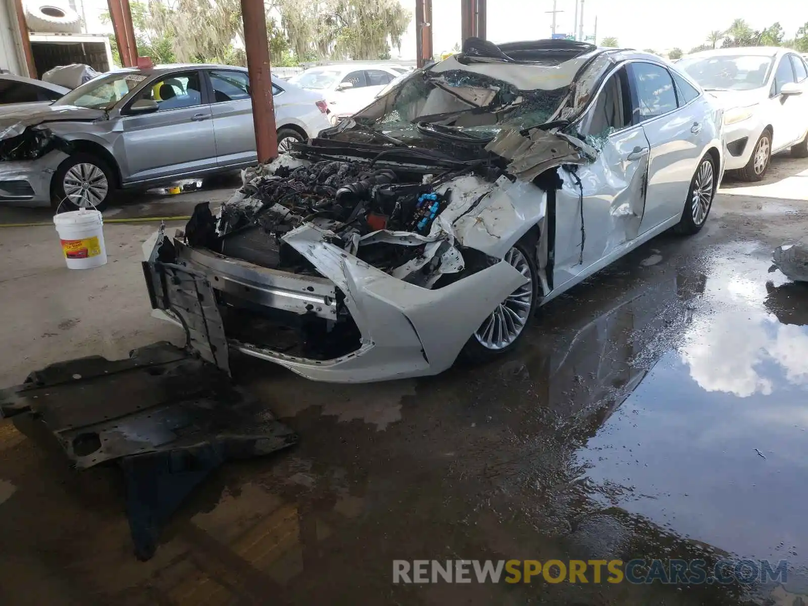 2 Photograph of a damaged car 4T1BZ1FB3KU023972 TOYOTA AVALON 2019