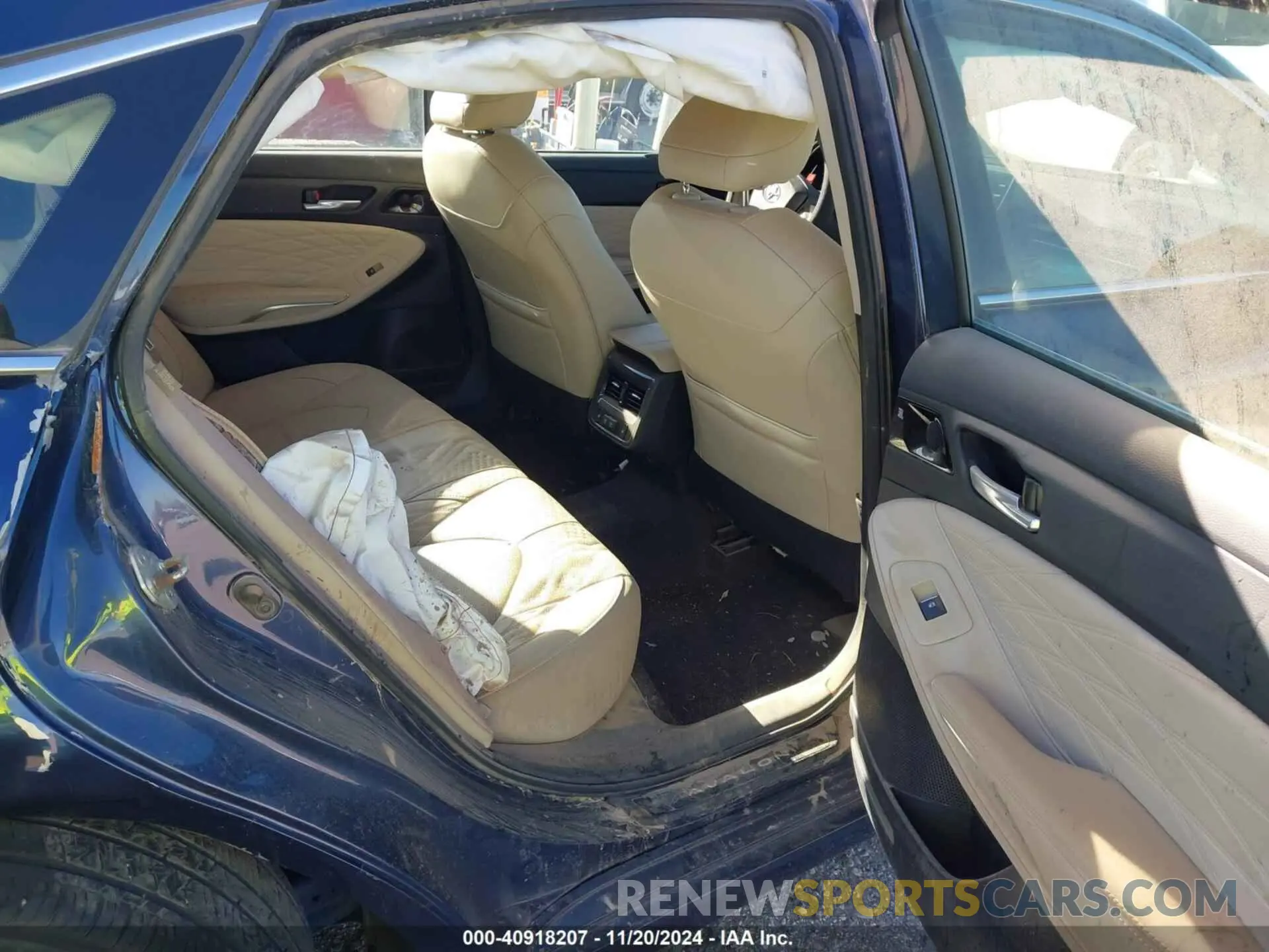 8 Photograph of a damaged car 4T1BZ1FB3KU034454 TOYOTA AVALON 2019