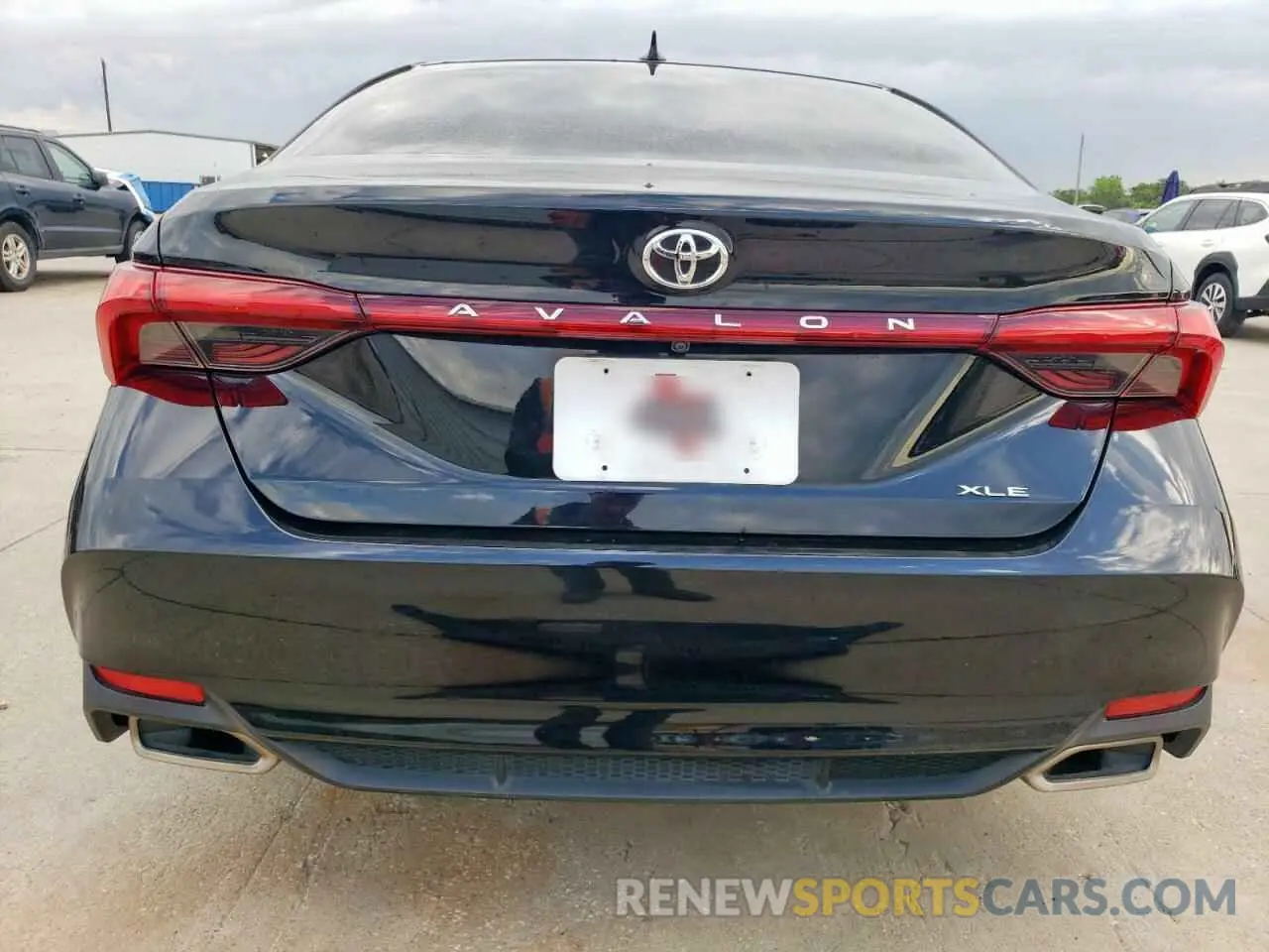 6 Photograph of a damaged car 4T1BZ1FB3KU036897 TOYOTA AVALON 2019