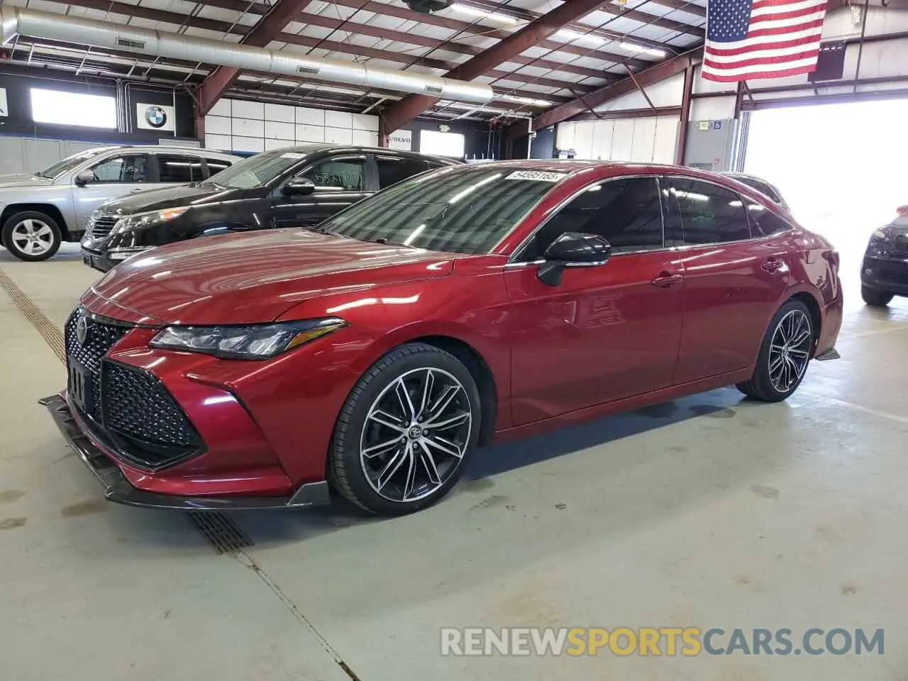 1 Photograph of a damaged car 4T1BZ1FB4KU002466 TOYOTA AVALON 2019
