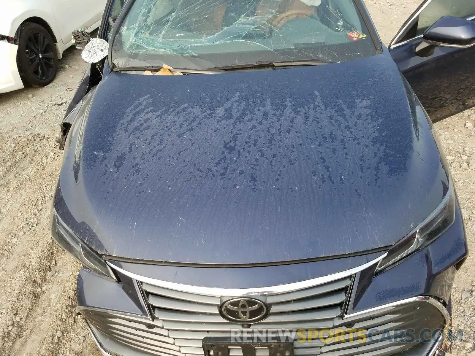 7 Photograph of a damaged car 4T1BZ1FB4KU002726 TOYOTA AVALON 2019