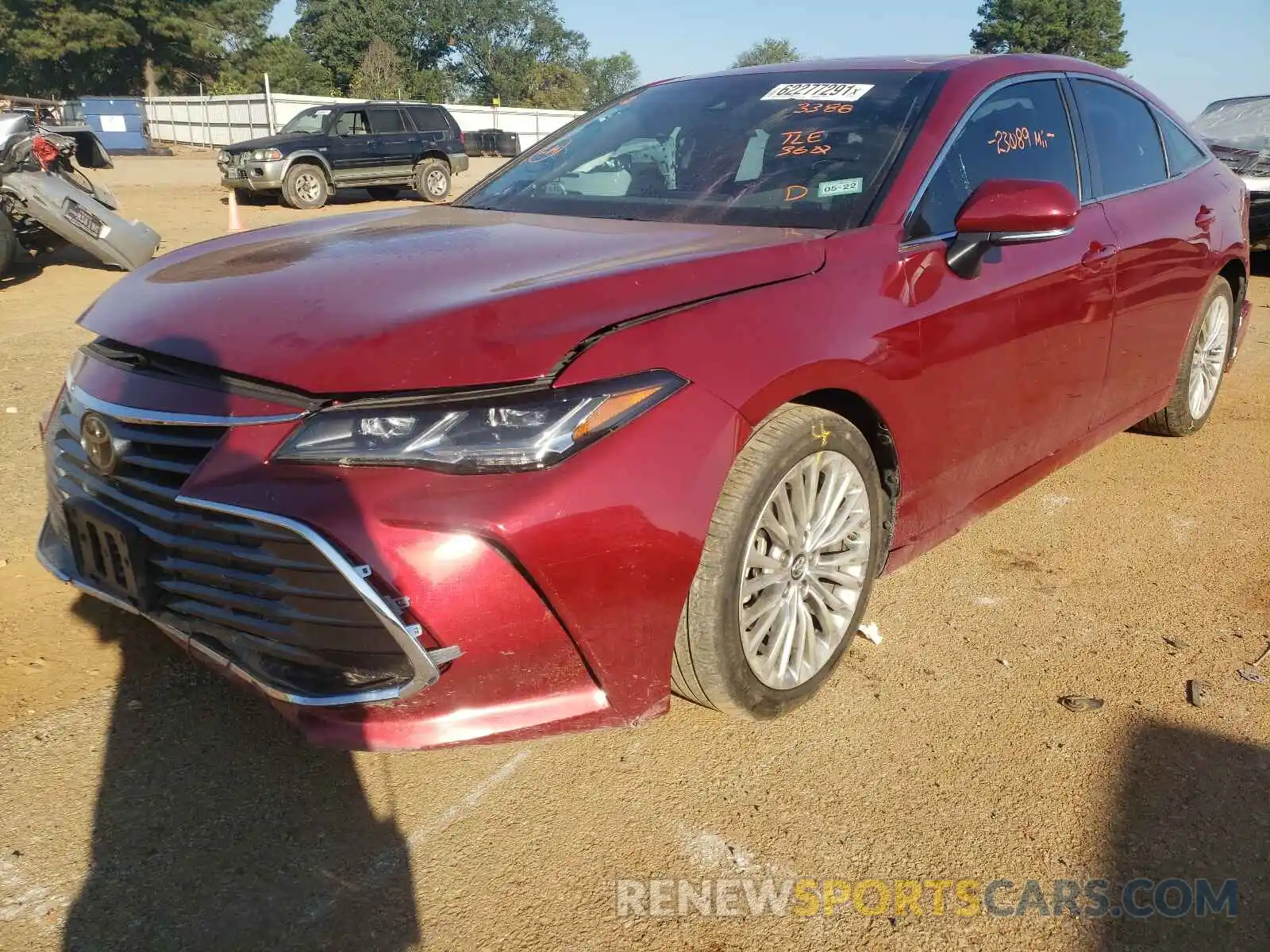 2 Photograph of a damaged car 4T1BZ1FB4KU003388 TOYOTA AVALON 2019