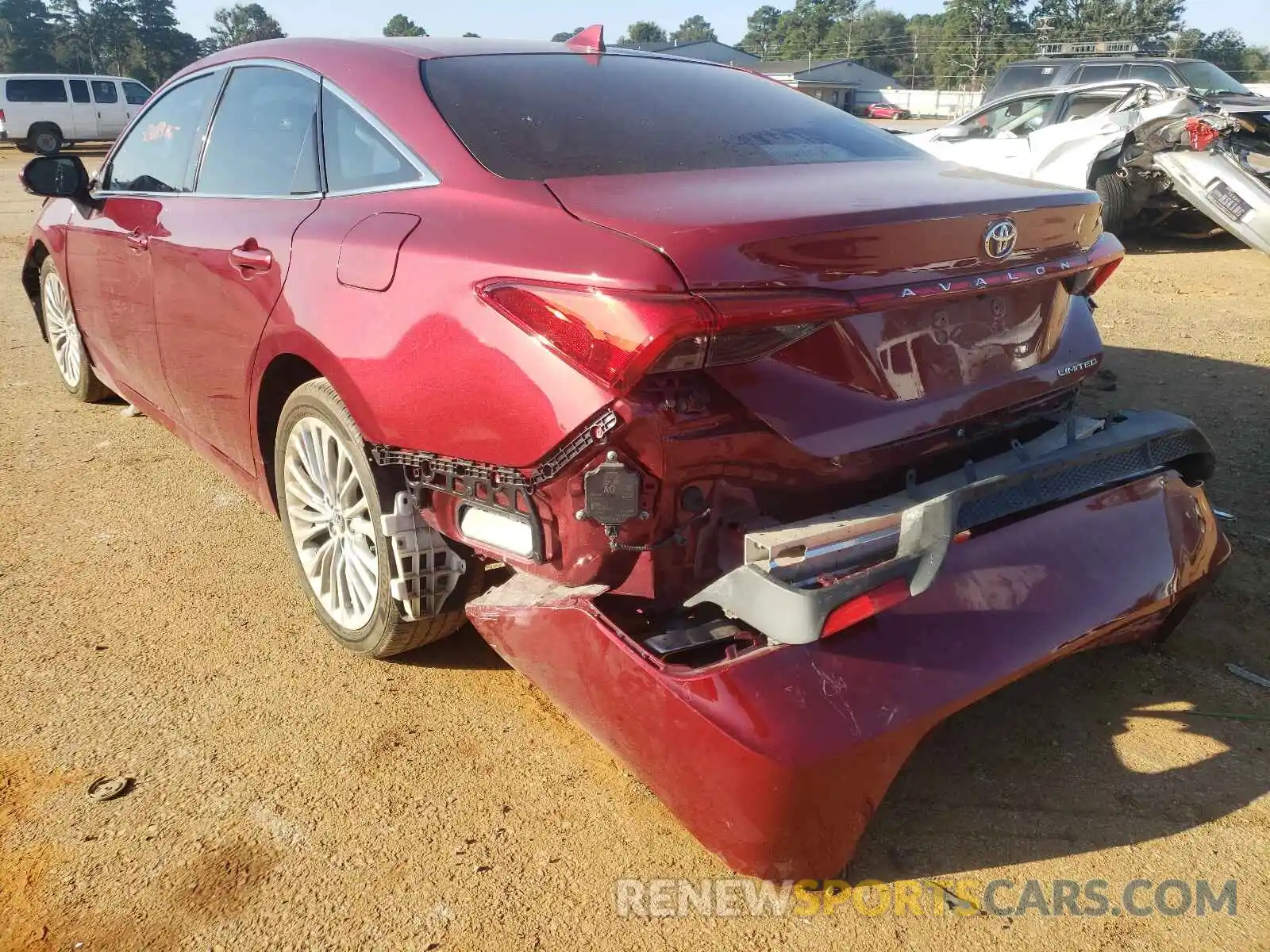 3 Photograph of a damaged car 4T1BZ1FB4KU003388 TOYOTA AVALON 2019