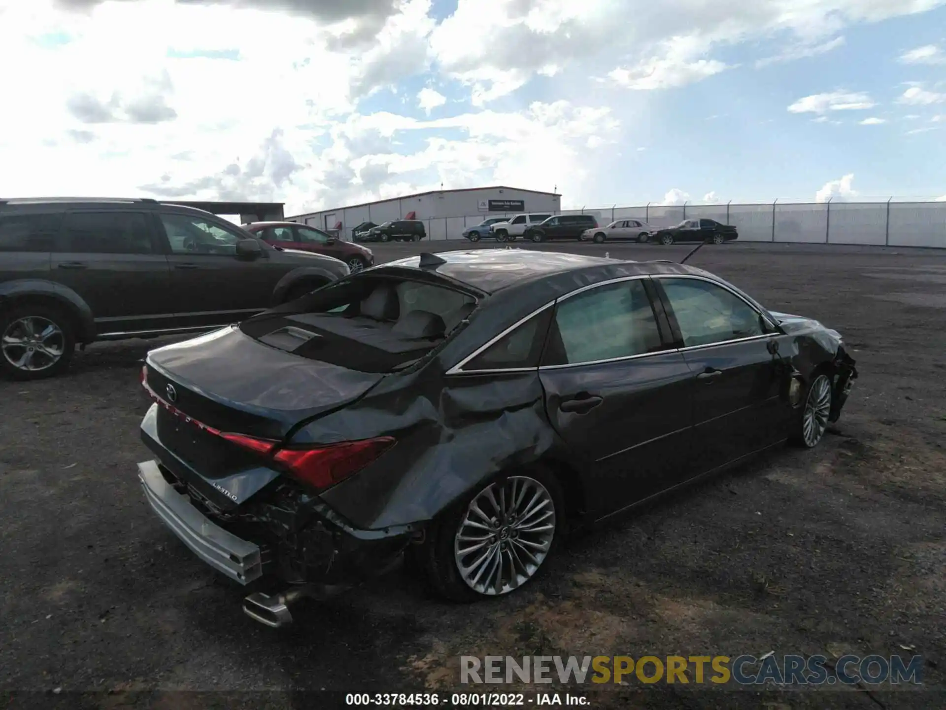 4 Photograph of a damaged car 4T1BZ1FB4KU006534 TOYOTA AVALON 2019