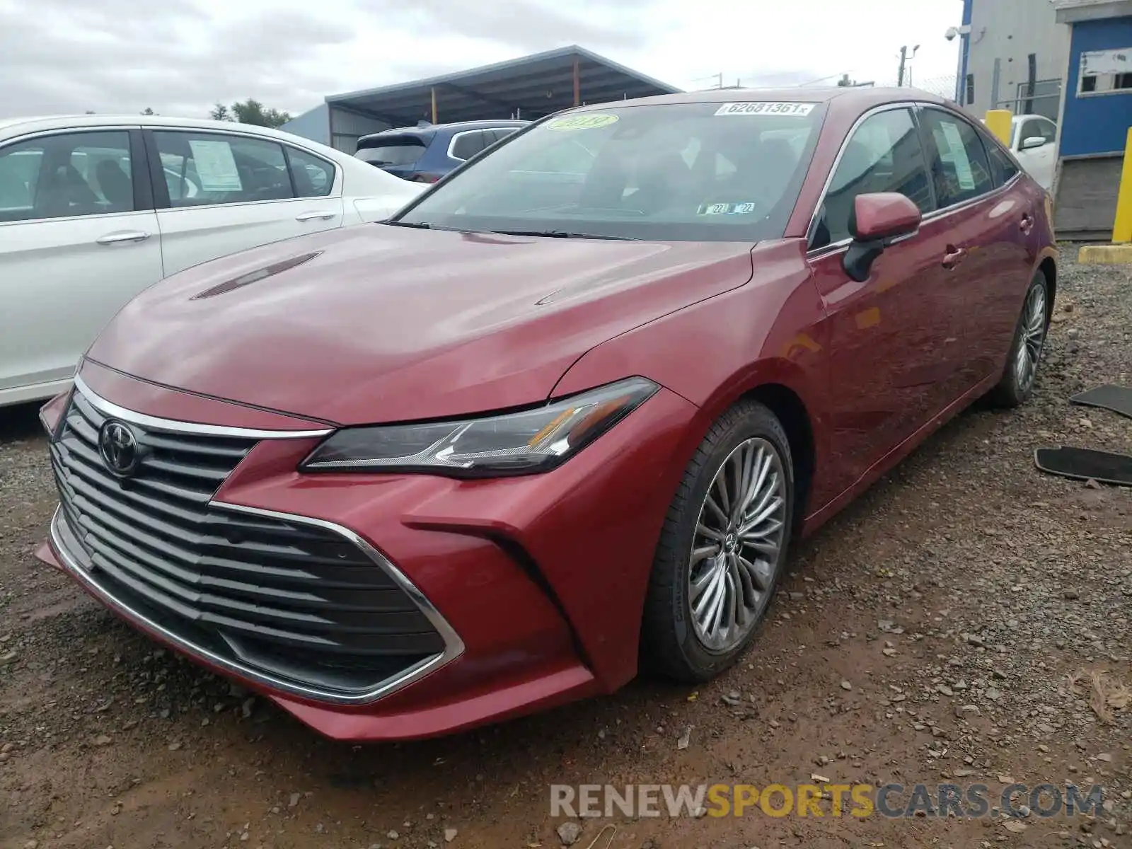 2 Photograph of a damaged car 4T1BZ1FB4KU007019 TOYOTA AVALON 2019