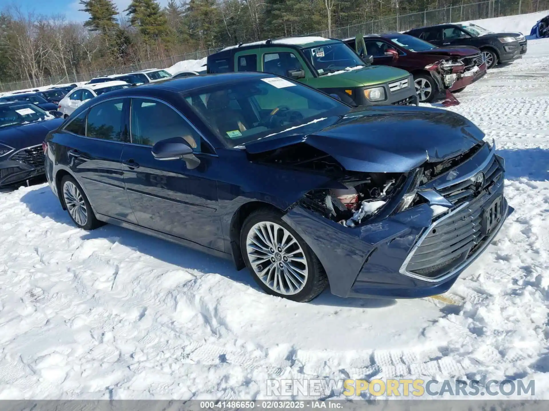 1 Photograph of a damaged car 4T1BZ1FB4KU025214 TOYOTA AVALON 2019