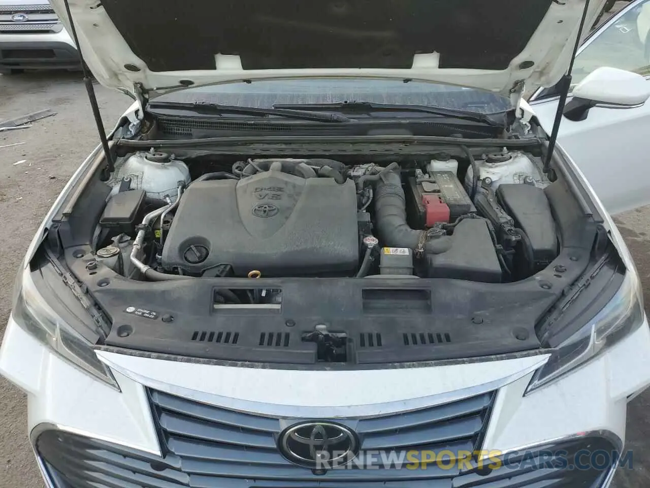 11 Photograph of a damaged car 4T1BZ1FB4KU028744 TOYOTA AVALON 2019