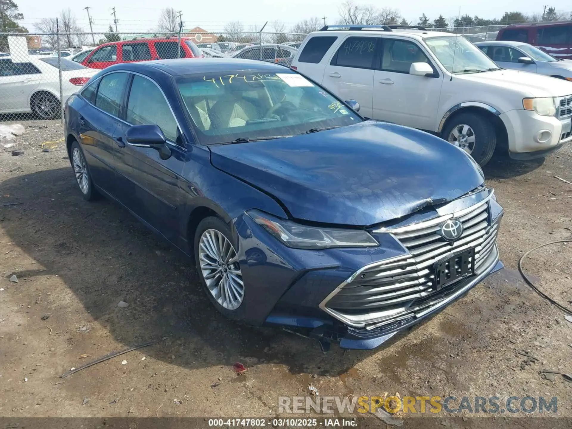 1 Photograph of a damaged car 4T1BZ1FB4KU034320 TOYOTA AVALON 2019
