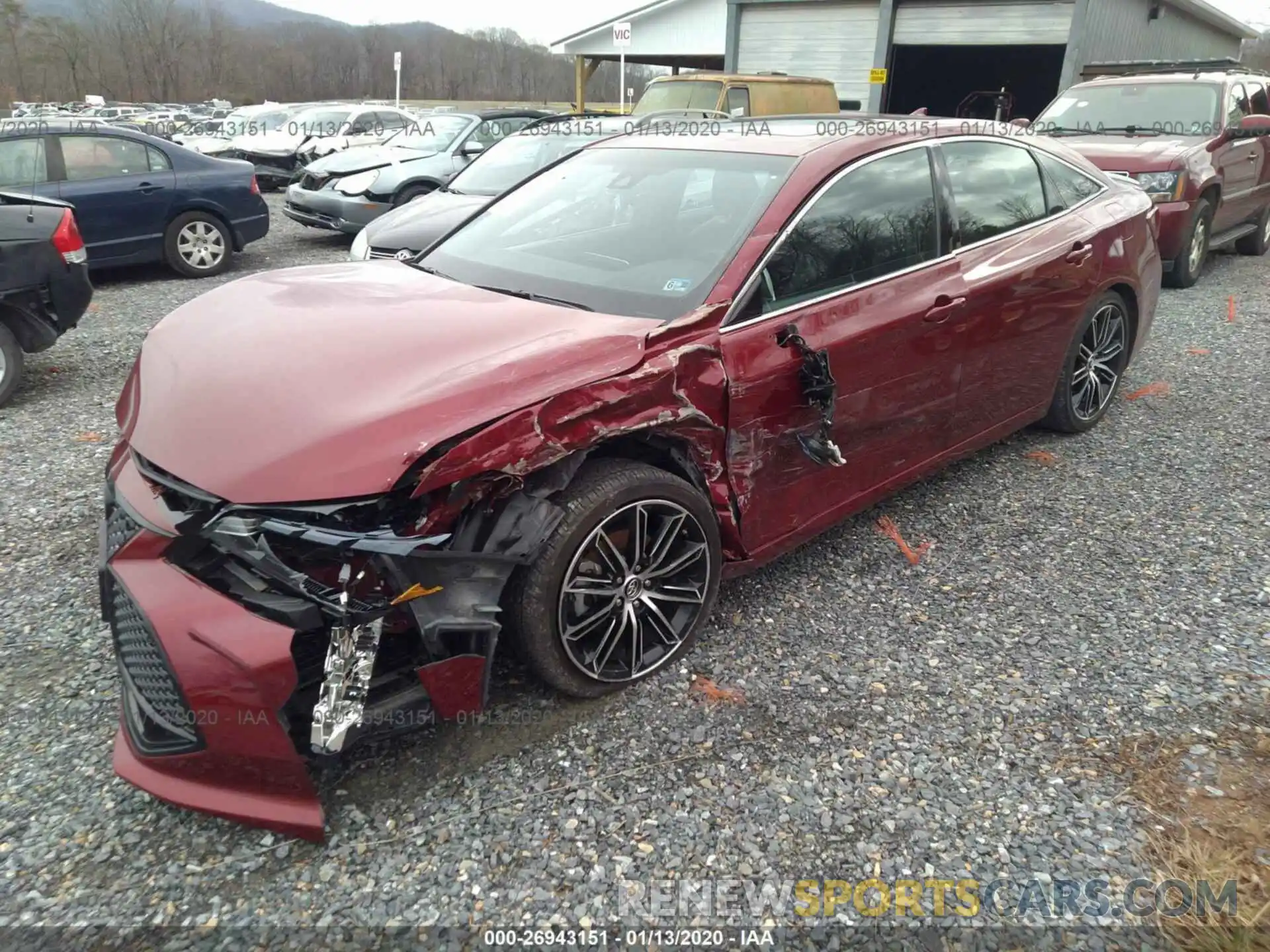 2 Photograph of a damaged car 4T1BZ1FB5KU006641 TOYOTA AVALON 2019