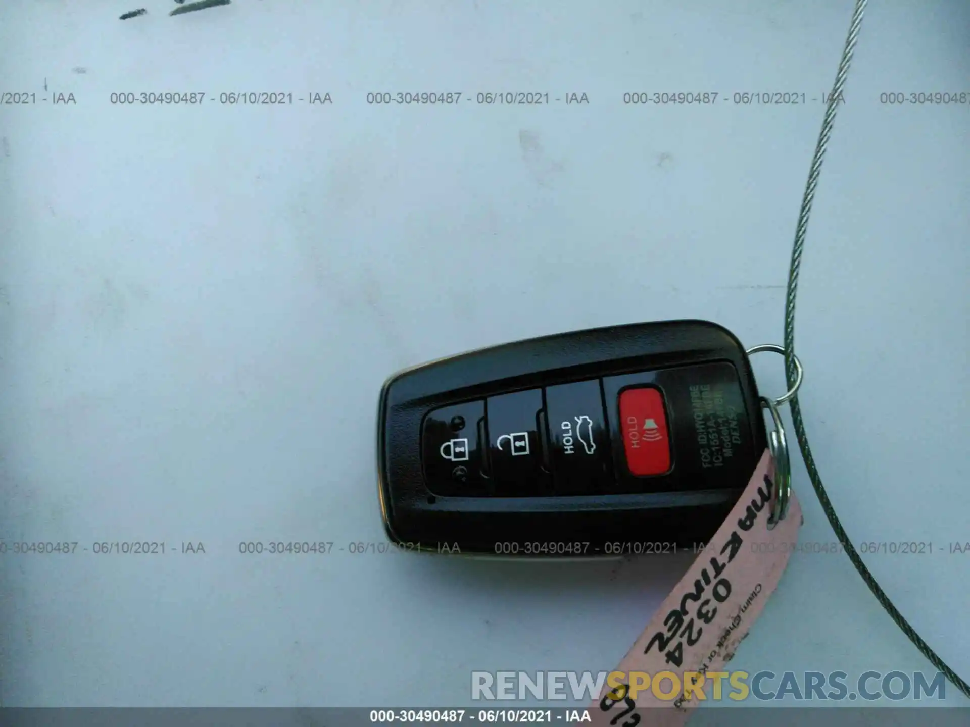 11 Photograph of a damaged car 4T1BZ1FB5KU010978 TOYOTA AVALON 2019