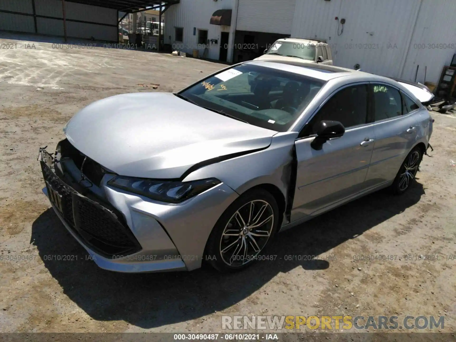 2 Photograph of a damaged car 4T1BZ1FB5KU010978 TOYOTA AVALON 2019