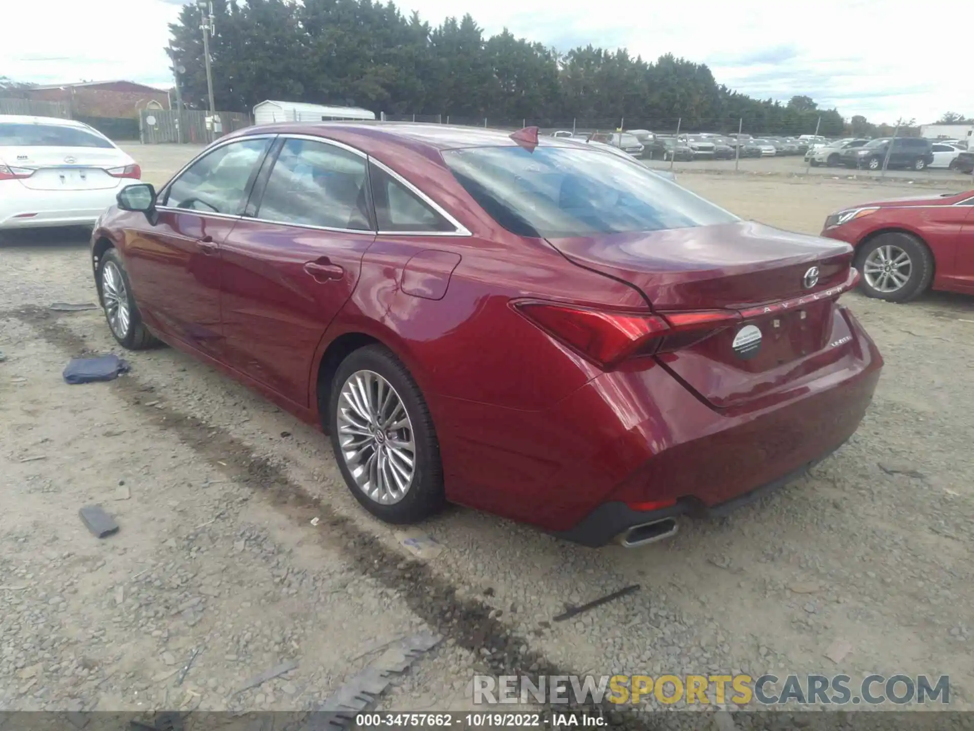 3 Photograph of a damaged car 4T1BZ1FB5KU013489 TOYOTA AVALON 2019