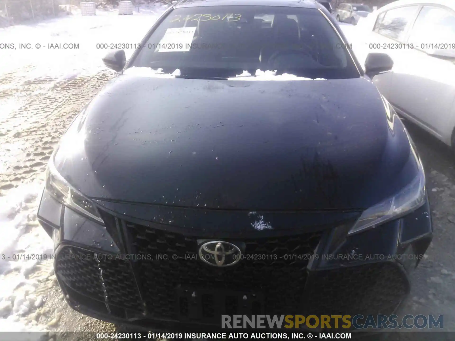 6 Photograph of a damaged car 4T1BZ1FB5KU015128 TOYOTA AVALON 2019