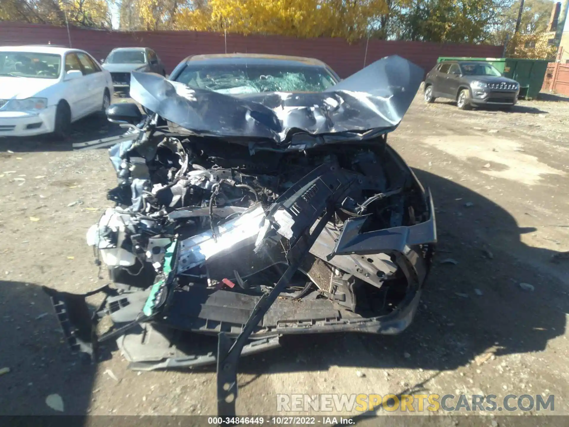 6 Photograph of a damaged car 4T1BZ1FB5KU017686 TOYOTA AVALON 2019