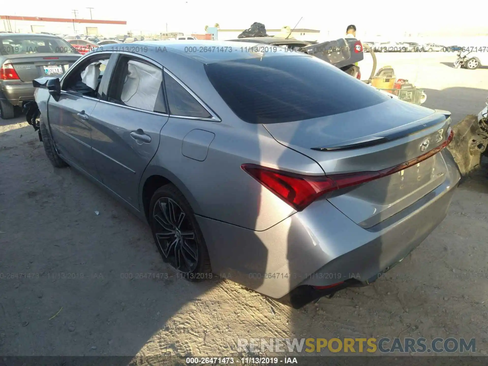 3 Photograph of a damaged car 4T1BZ1FB5KU030020 TOYOTA AVALON 2019