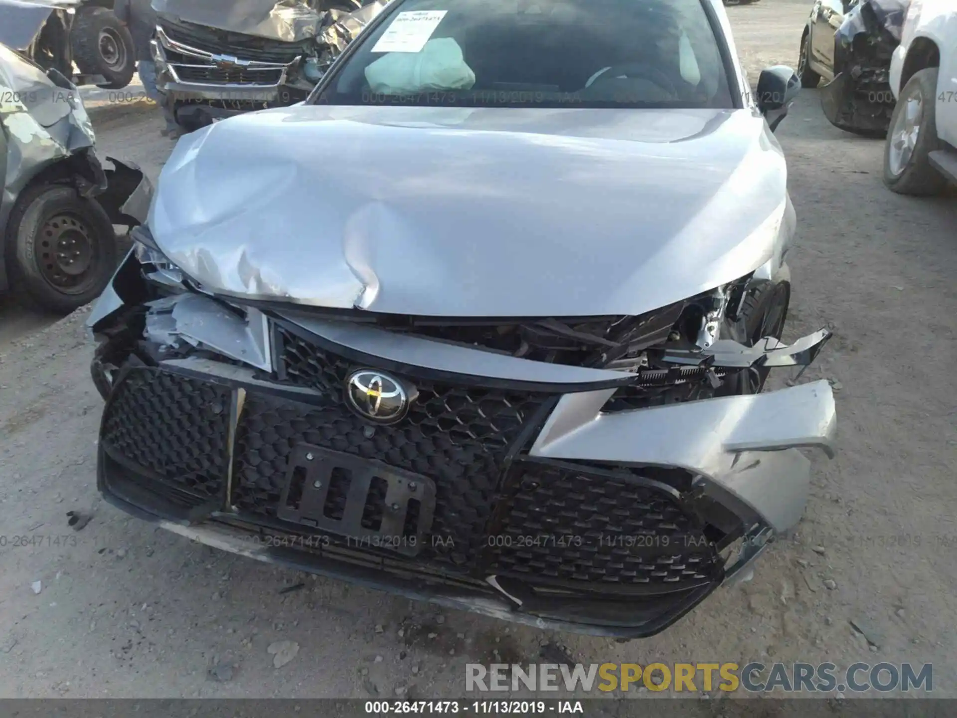 6 Photograph of a damaged car 4T1BZ1FB5KU030020 TOYOTA AVALON 2019