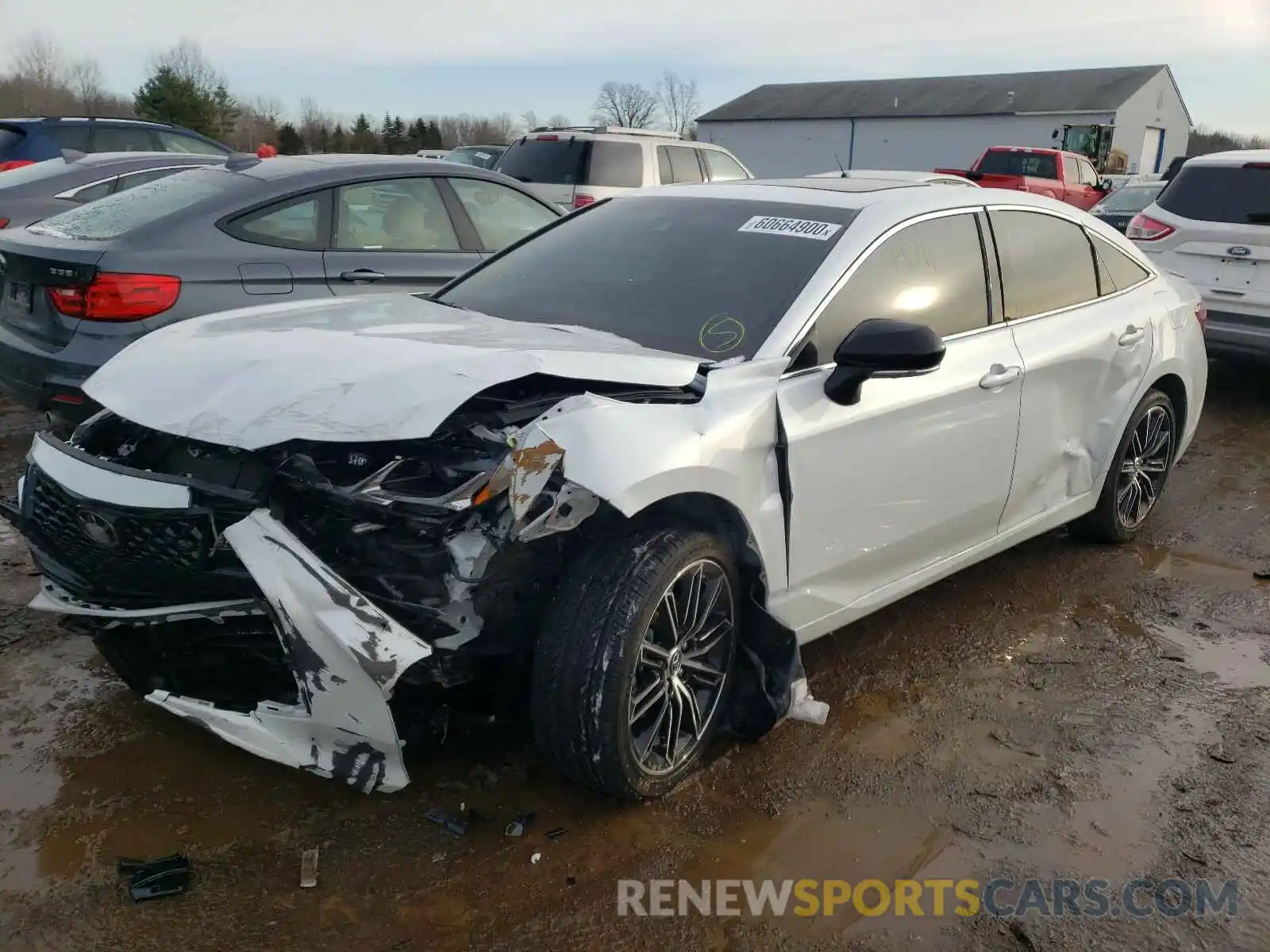 2 Photograph of a damaged car 4T1BZ1FB5KU031992 TOYOTA AVALON 2019