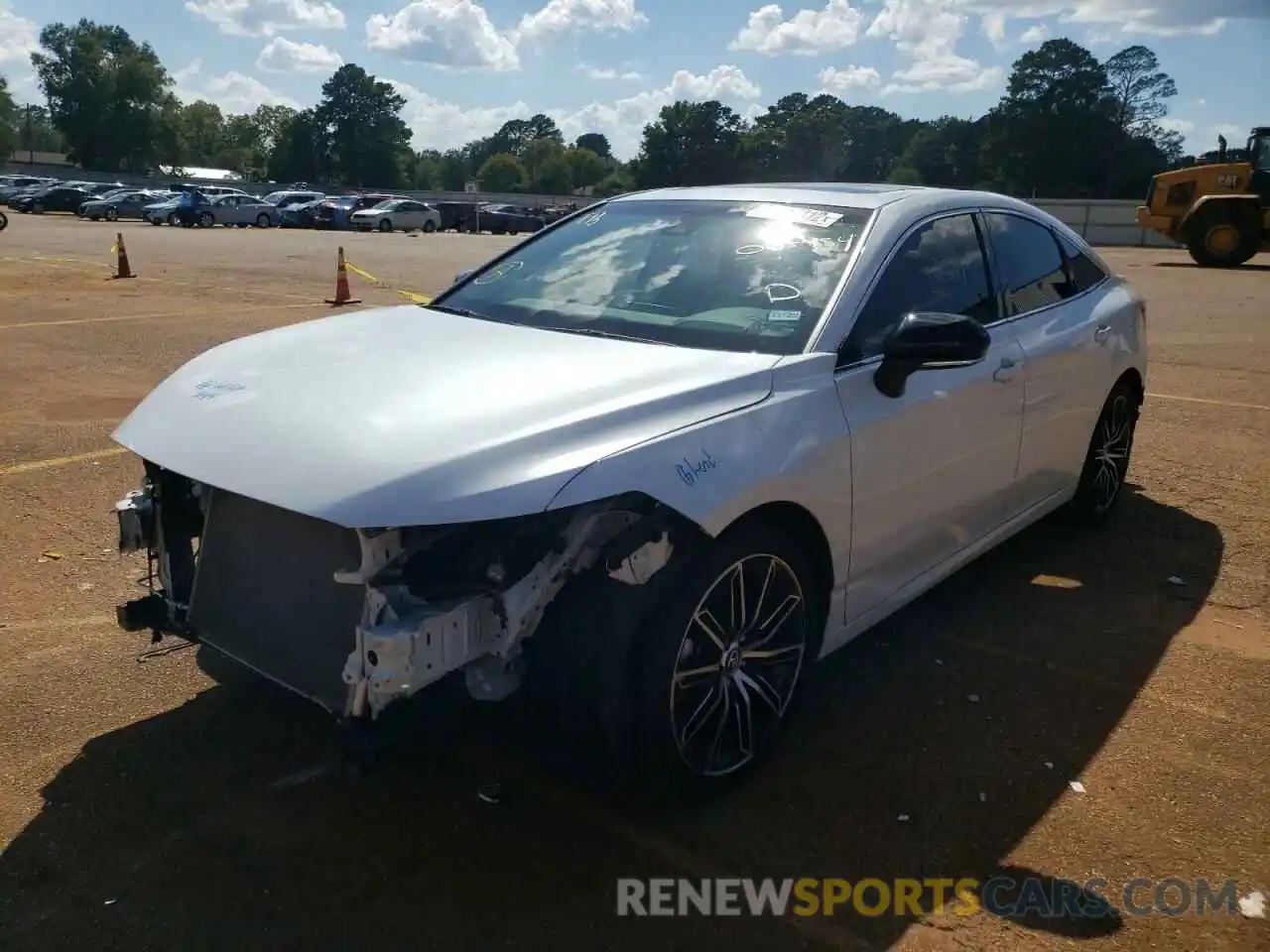 2 Photograph of a damaged car 4T1BZ1FB6KU005434 TOYOTA AVALON 2019