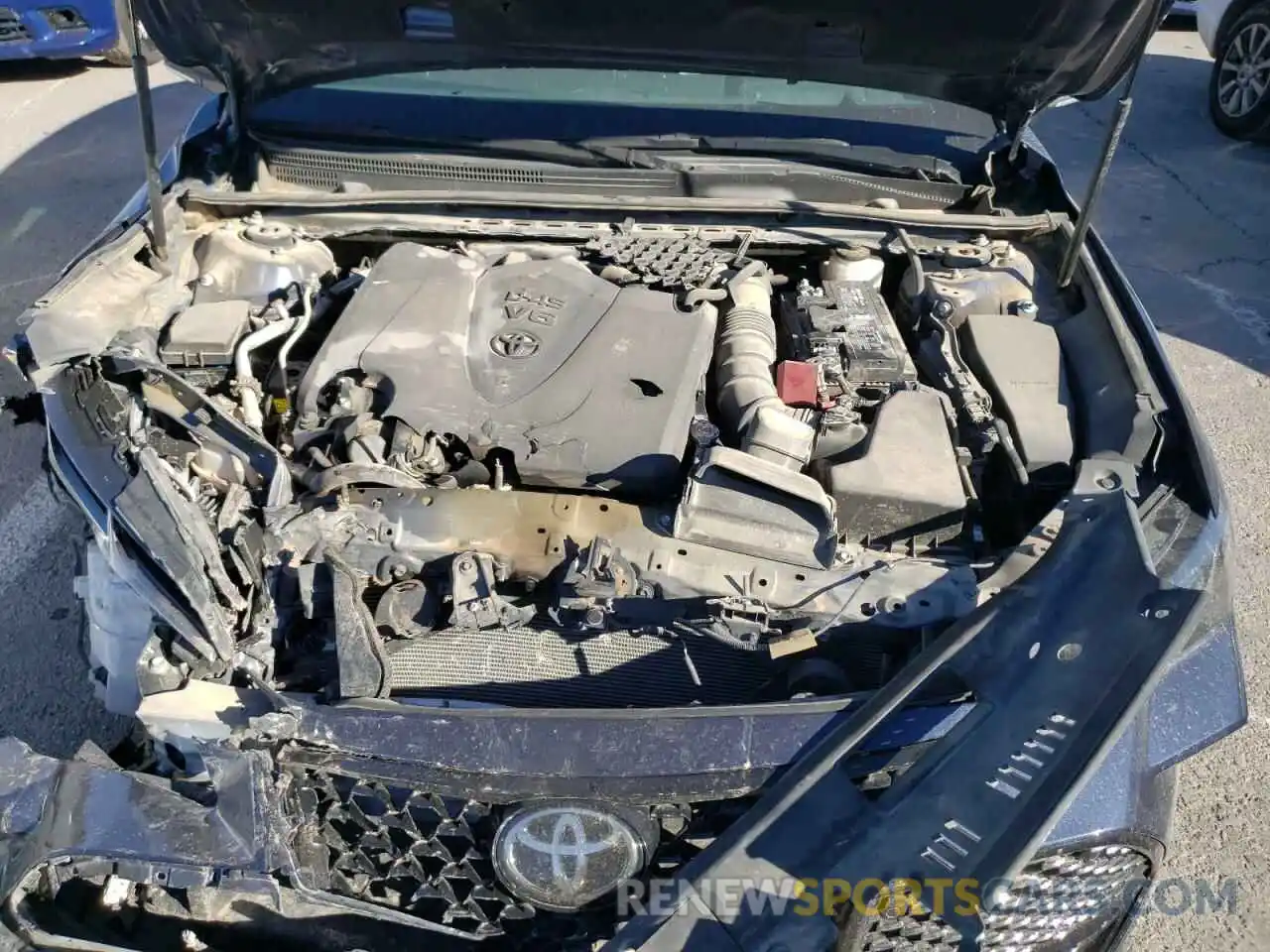 7 Photograph of a damaged car 4T1BZ1FB6KU013811 TOYOTA AVALON 2019