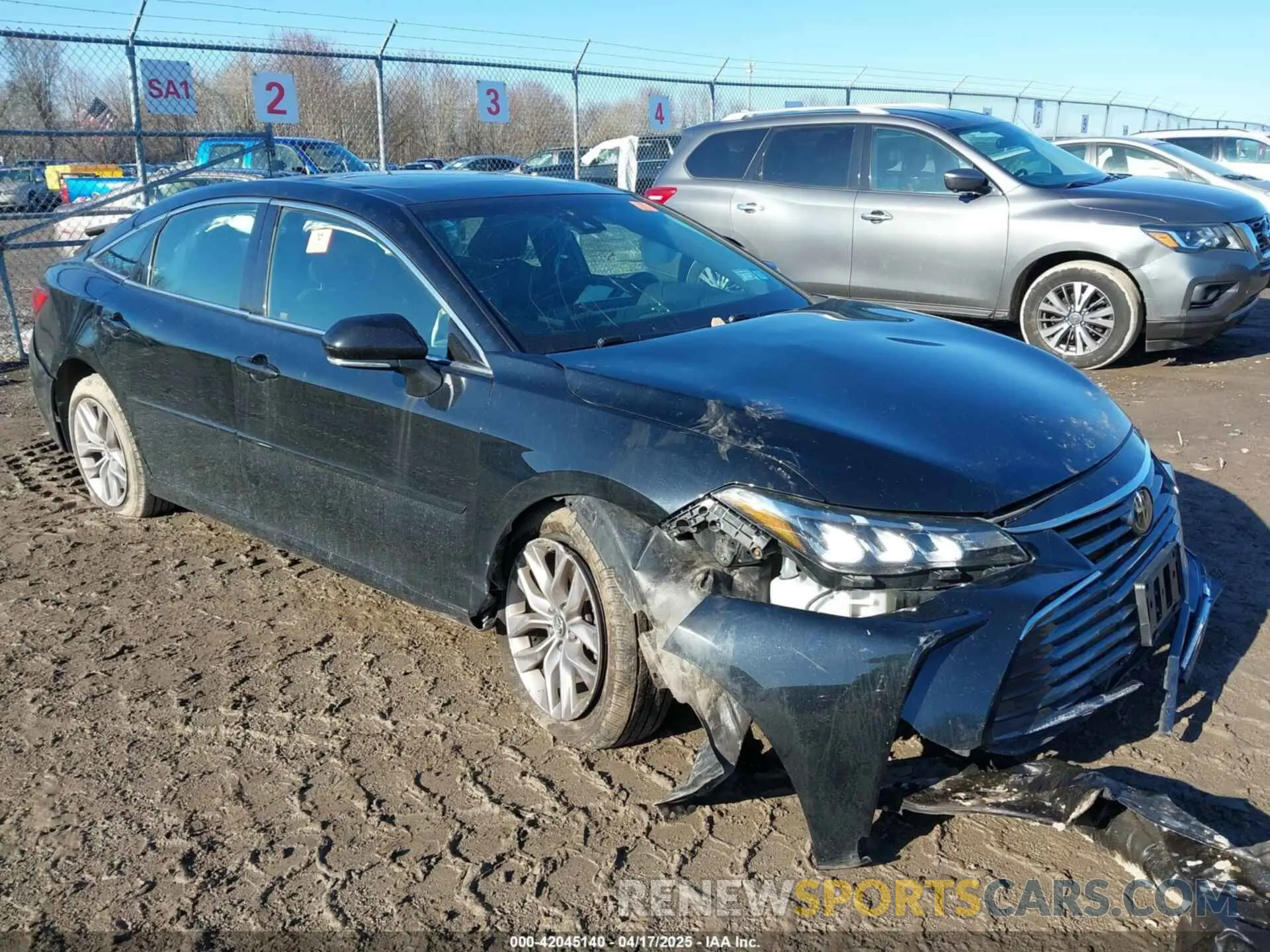 1 Photograph of a damaged car 4T1BZ1FB6KU013940 TOYOTA AVALON 2019