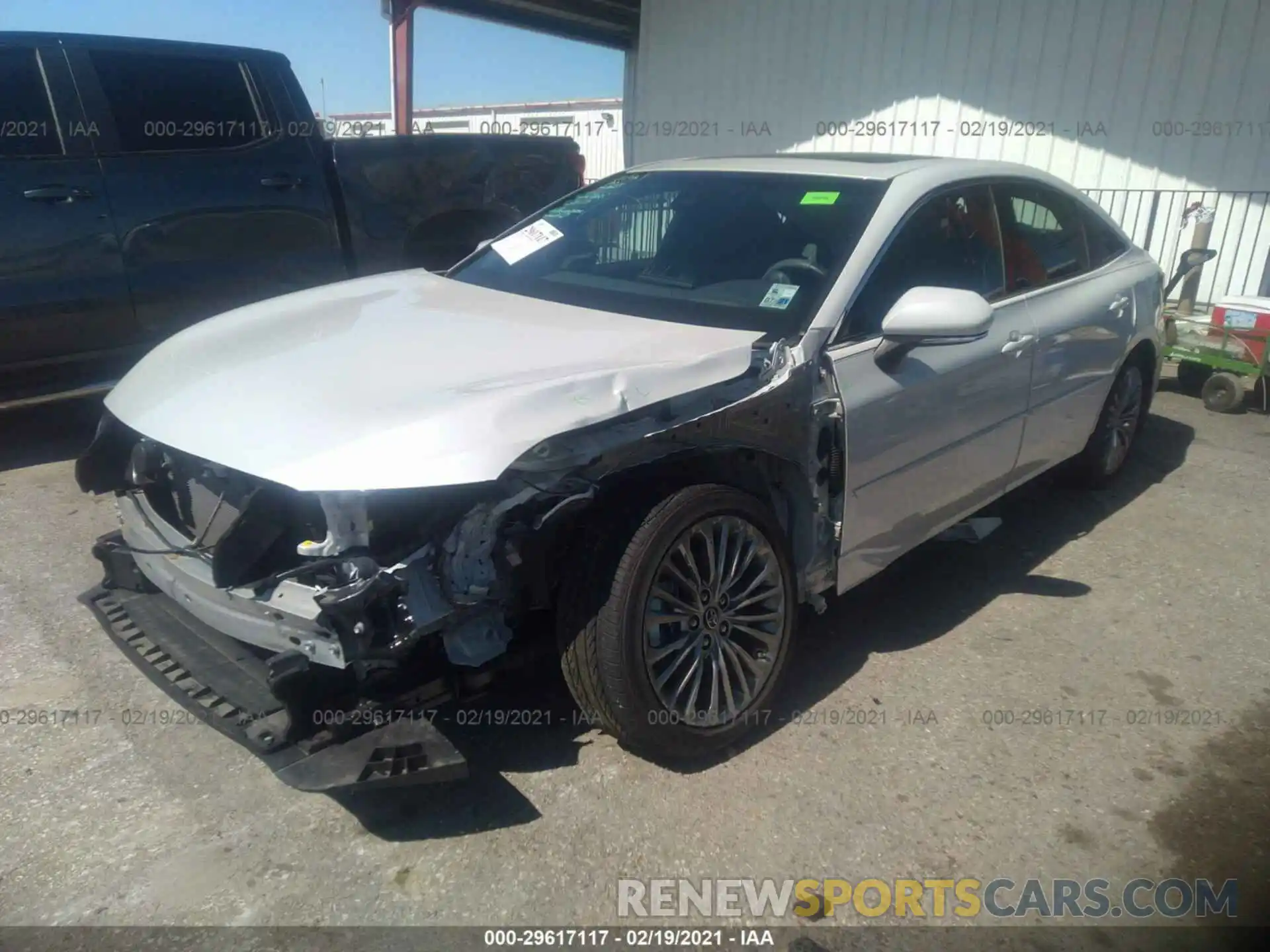 2 Photograph of a damaged car 4T1BZ1FB6KU019141 TOYOTA AVALON 2019