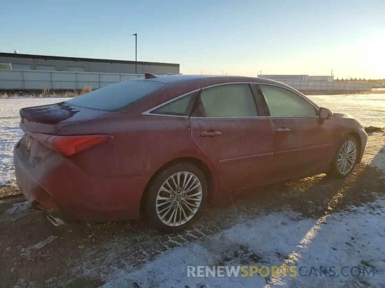 3 Photograph of a damaged car 4T1BZ1FB6KU019415 TOYOTA AVALON 2019