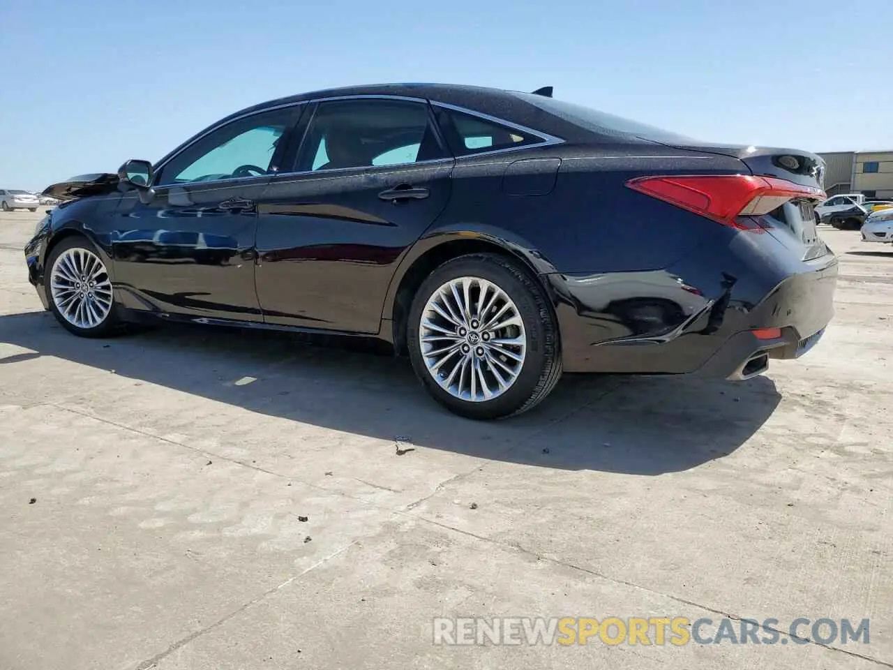 2 Photograph of a damaged car 4T1BZ1FB6KU019480 TOYOTA AVALON 2019