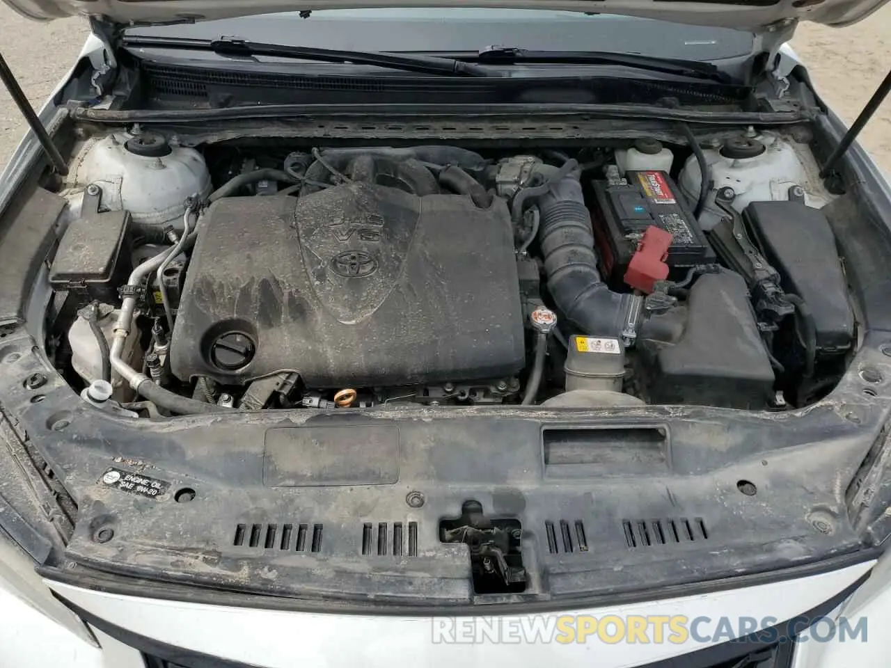 11 Photograph of a damaged car 4T1BZ1FB6KU023061 TOYOTA AVALON 2019