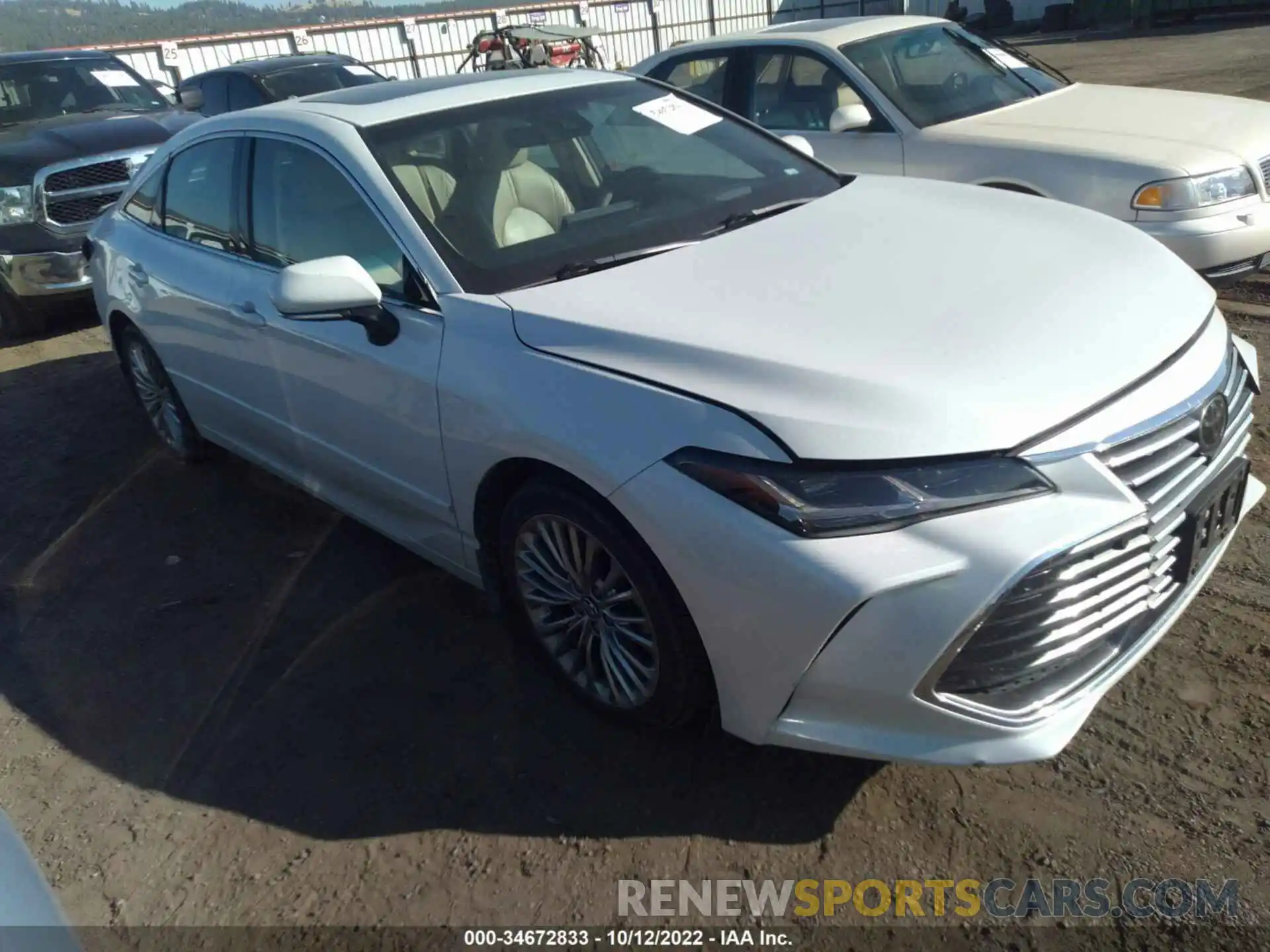 1 Photograph of a damaged car 4T1BZ1FB7KU001845 TOYOTA AVALON 2019