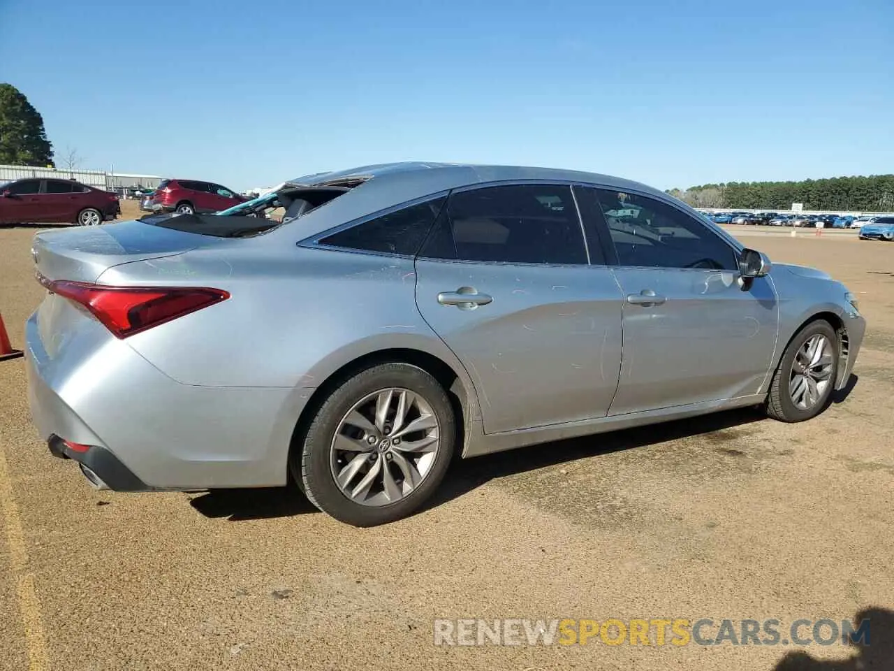 3 Photograph of a damaged car 4T1BZ1FB7KU007094 TOYOTA AVALON 2019