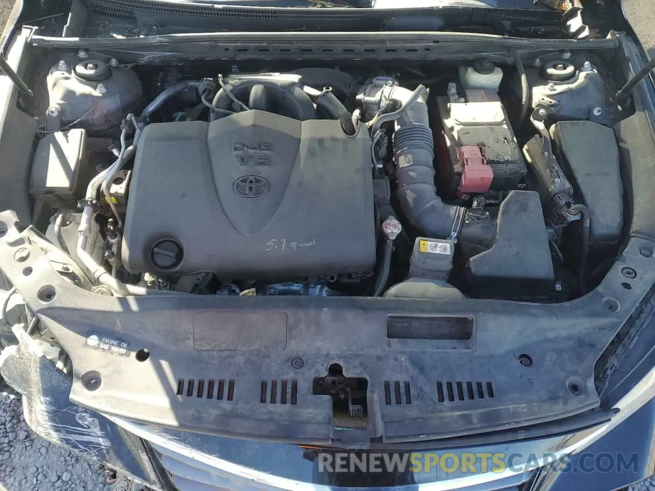 11 Photograph of a damaged car 4T1BZ1FB7KU009170 TOYOTA AVALON 2019