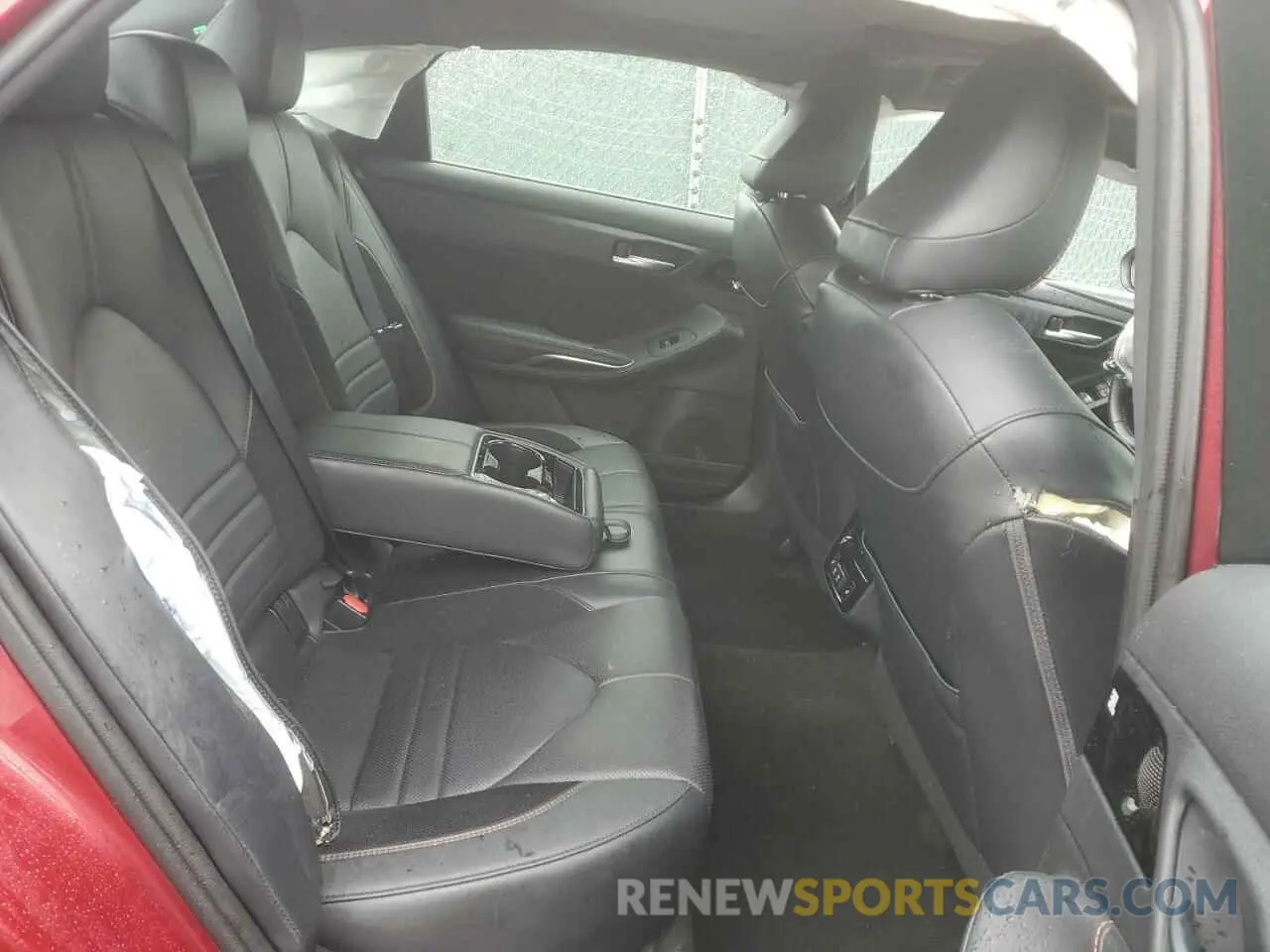 11 Photograph of a damaged car 4T1BZ1FB7KU011923 TOYOTA AVALON 2019
