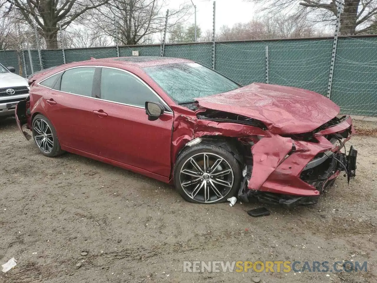 4 Photograph of a damaged car 4T1BZ1FB7KU011923 TOYOTA AVALON 2019