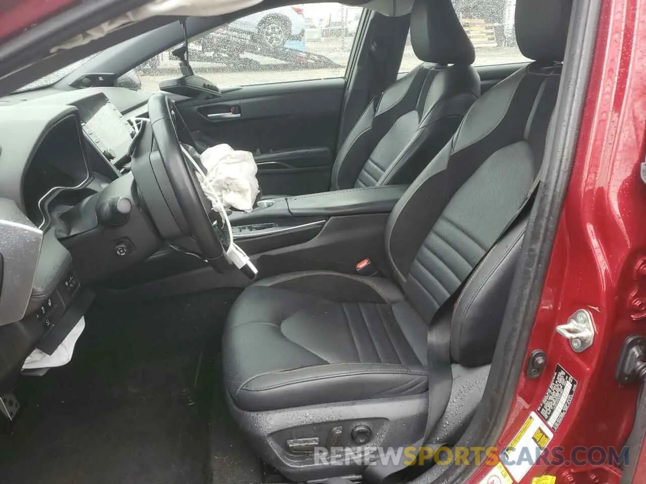 7 Photograph of a damaged car 4T1BZ1FB7KU011923 TOYOTA AVALON 2019