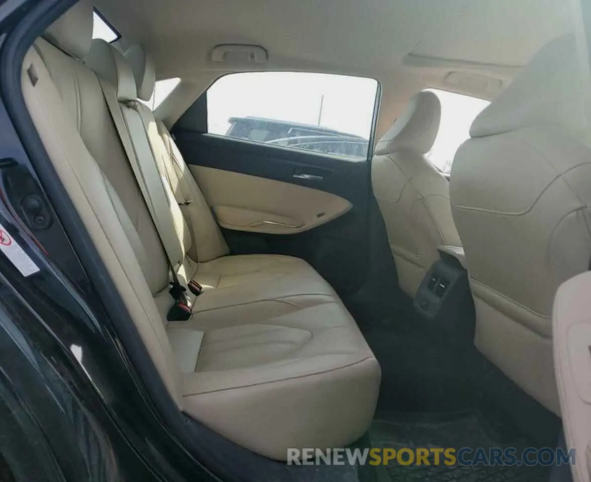 10 Photograph of a damaged car 4T1BZ1FB7KU021528 TOYOTA AVALON 2019