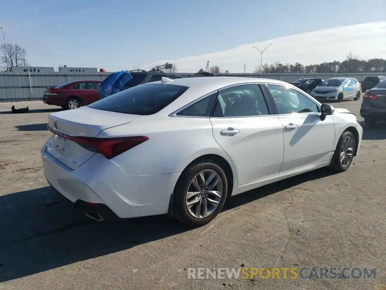 3 Photograph of a damaged car 4T1BZ1FB7KU025174 TOYOTA AVALON 2019