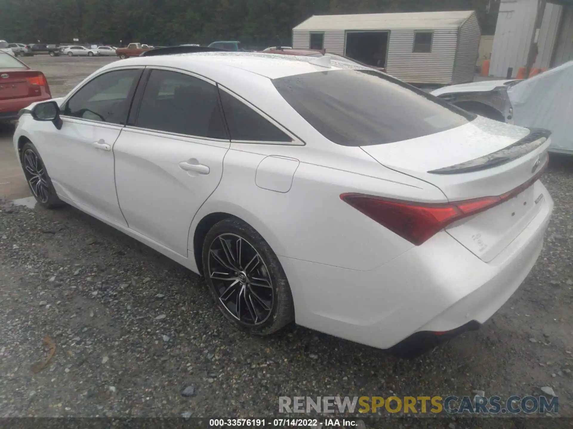 3 Photograph of a damaged car 4T1BZ1FB7KU026664 TOYOTA AVALON 2019