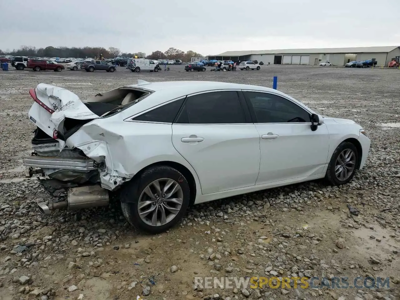 3 Photograph of a damaged car 4T1BZ1FB8KU011459 TOYOTA AVALON 2019