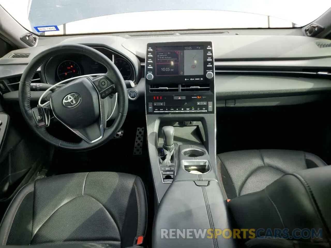8 Photograph of a damaged car 4T1BZ1FB8KU011543 TOYOTA AVALON 2019