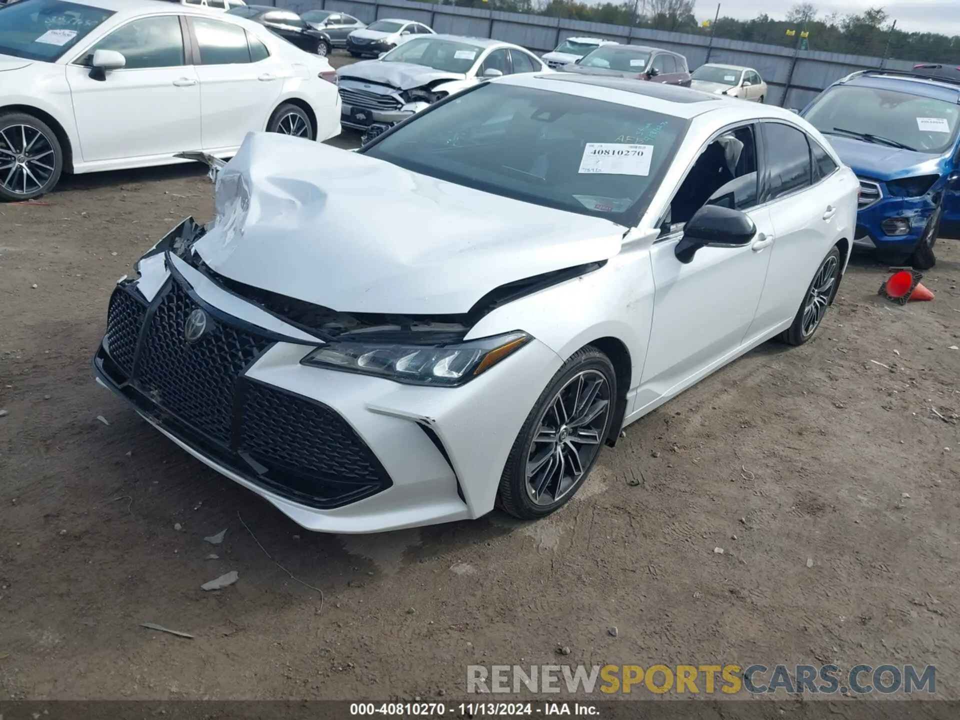 2 Photograph of a damaged car 4T1BZ1FB8KU017343 TOYOTA AVALON 2019